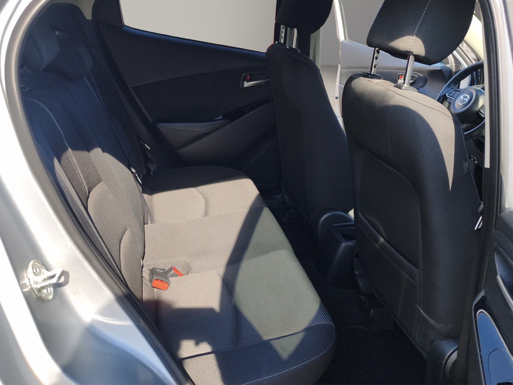 MAZDA 2 1.5 115 Revolution-image-13