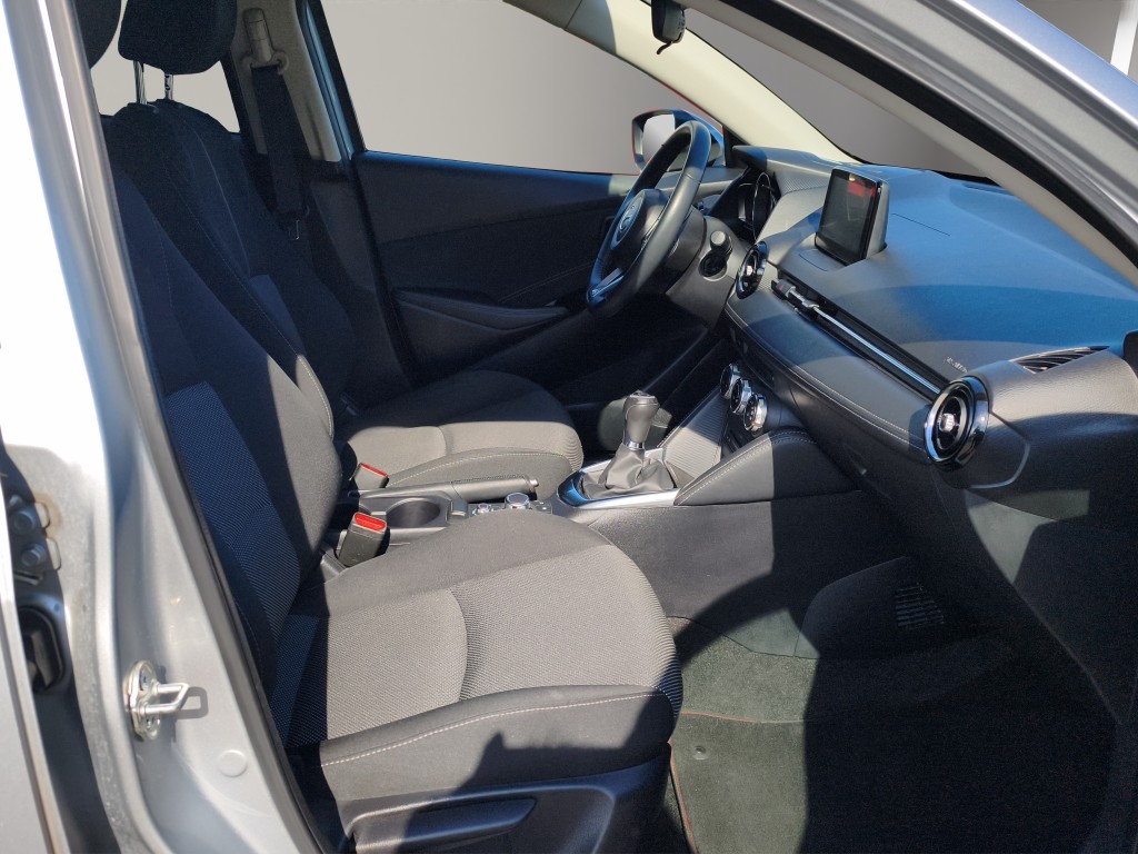 MAZDA 2 1.5 115 Revolution-image-12
