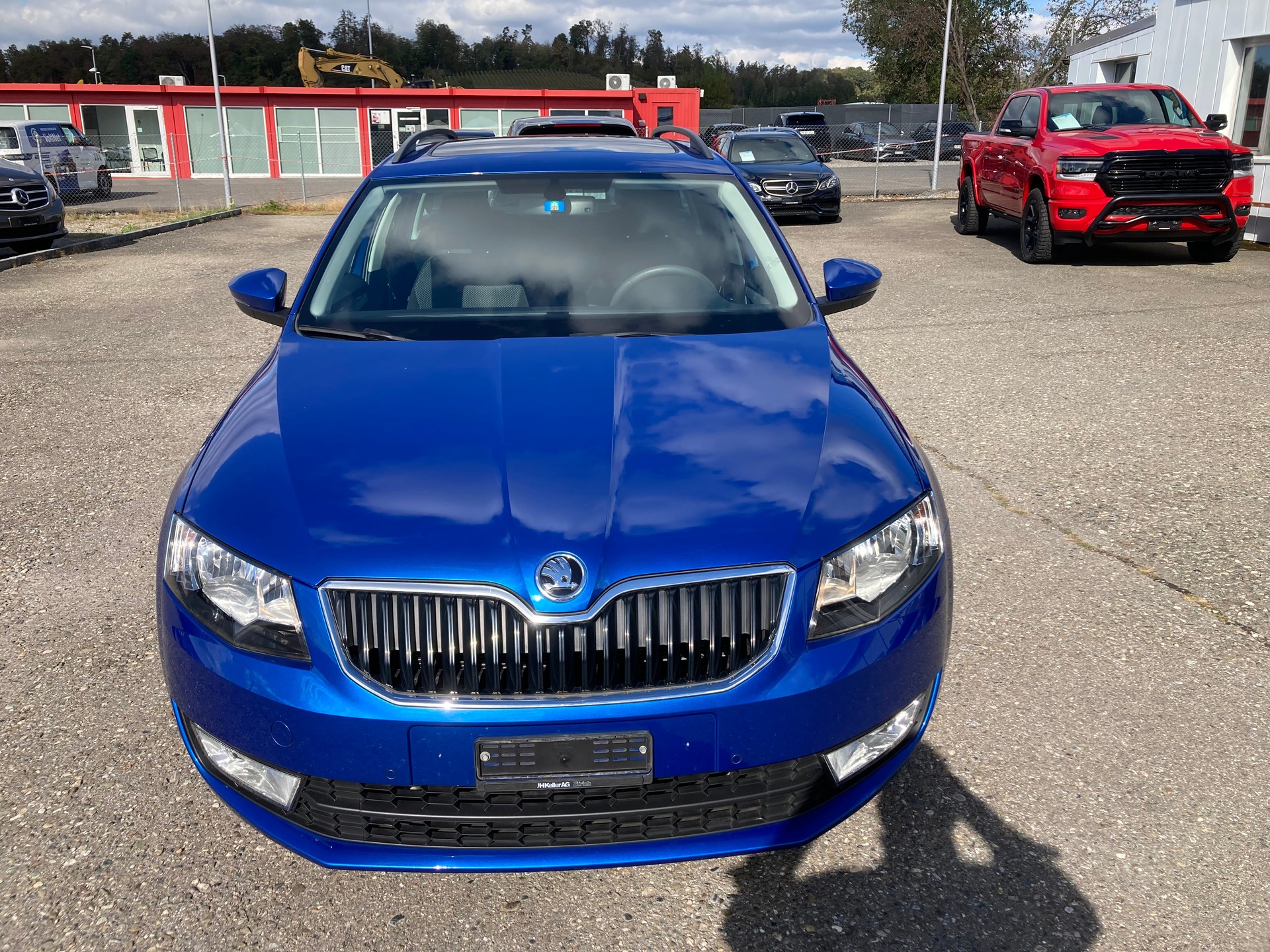 SKODA Octavia Combi 1.2 TSI DSG-showroom-element-1