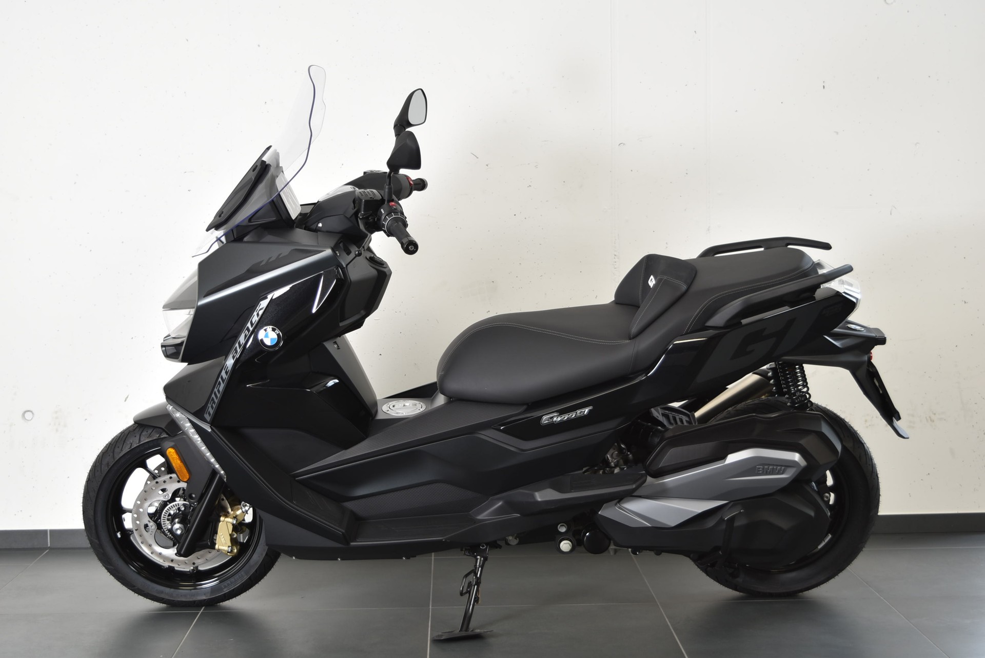 BMW C 400 GT-image-0
