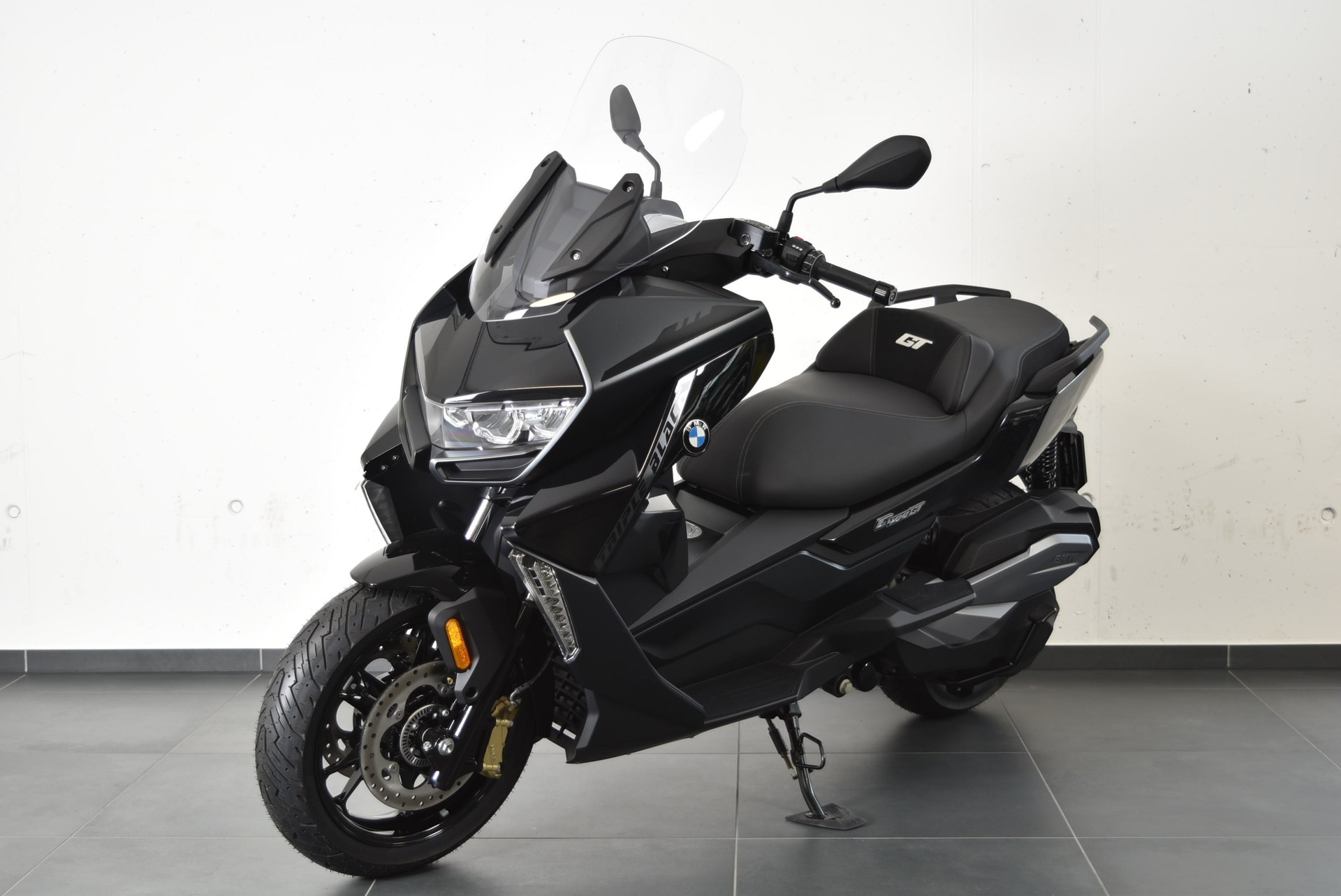 BMW C 400 GT-image-1