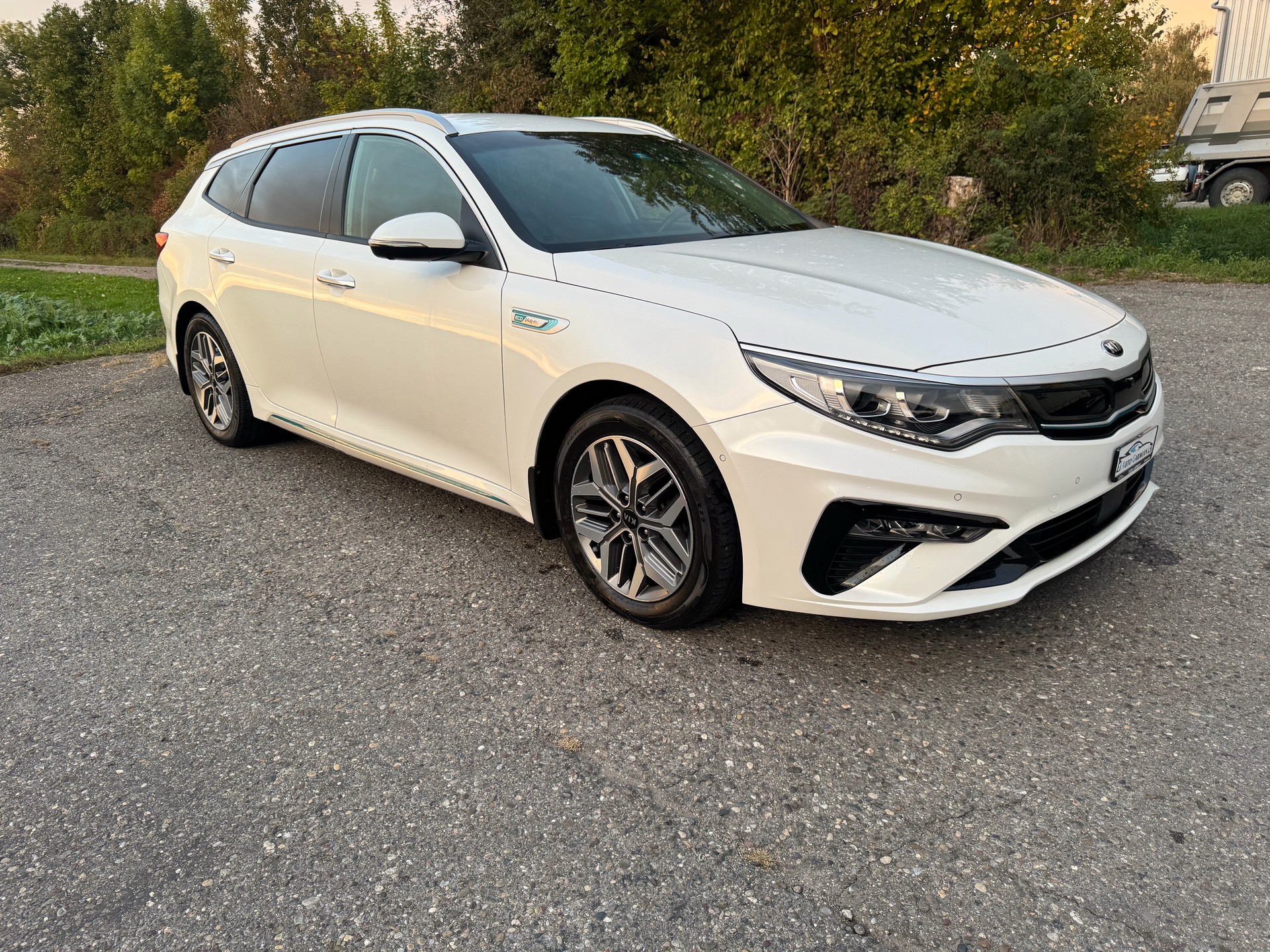 KIA Optima SW 2.0 T-GDI Plug-in Hybrid Automat-showroom-element-1