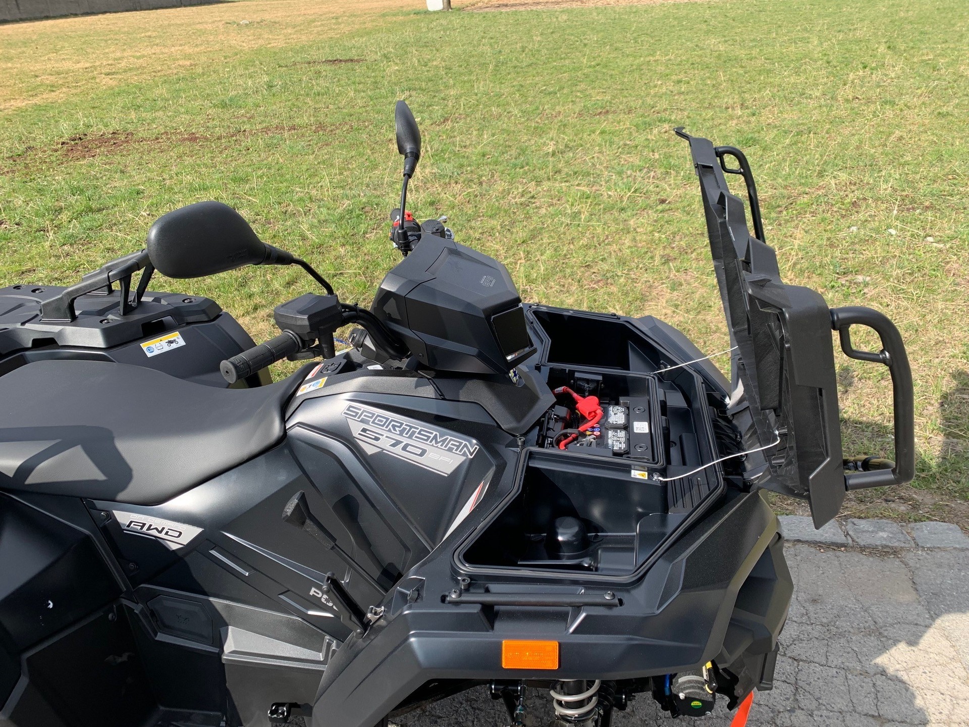 POLARIS SPORTSMAN 570 Onyx Black-image-4