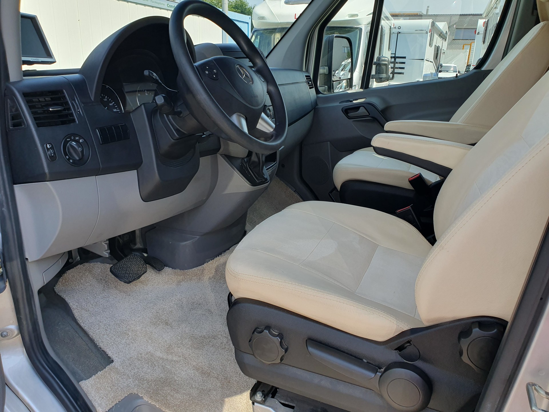 MERCEDES-BENZ Wanner Silverdream S700-image-6