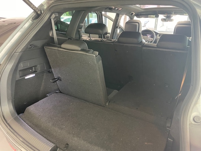 VW Tiguan Allspace 2.0TSI R-Line 4Motion DSG-image-13