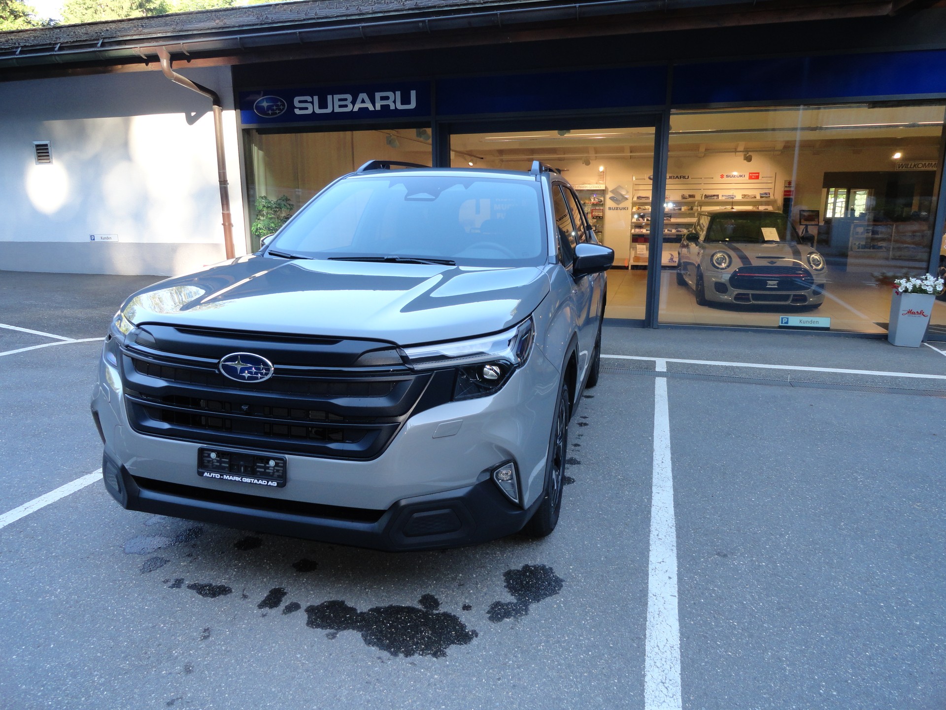 SUBARU Forester 2.0i e-Boxer Swiss Plus Lineartronic