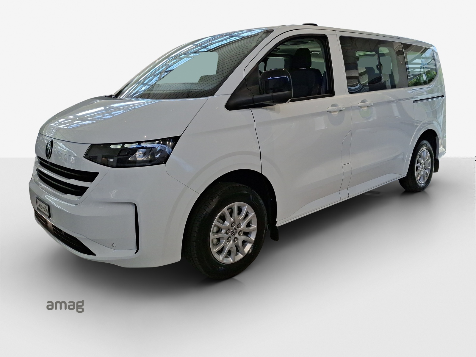 VW Caravelle BEV Life