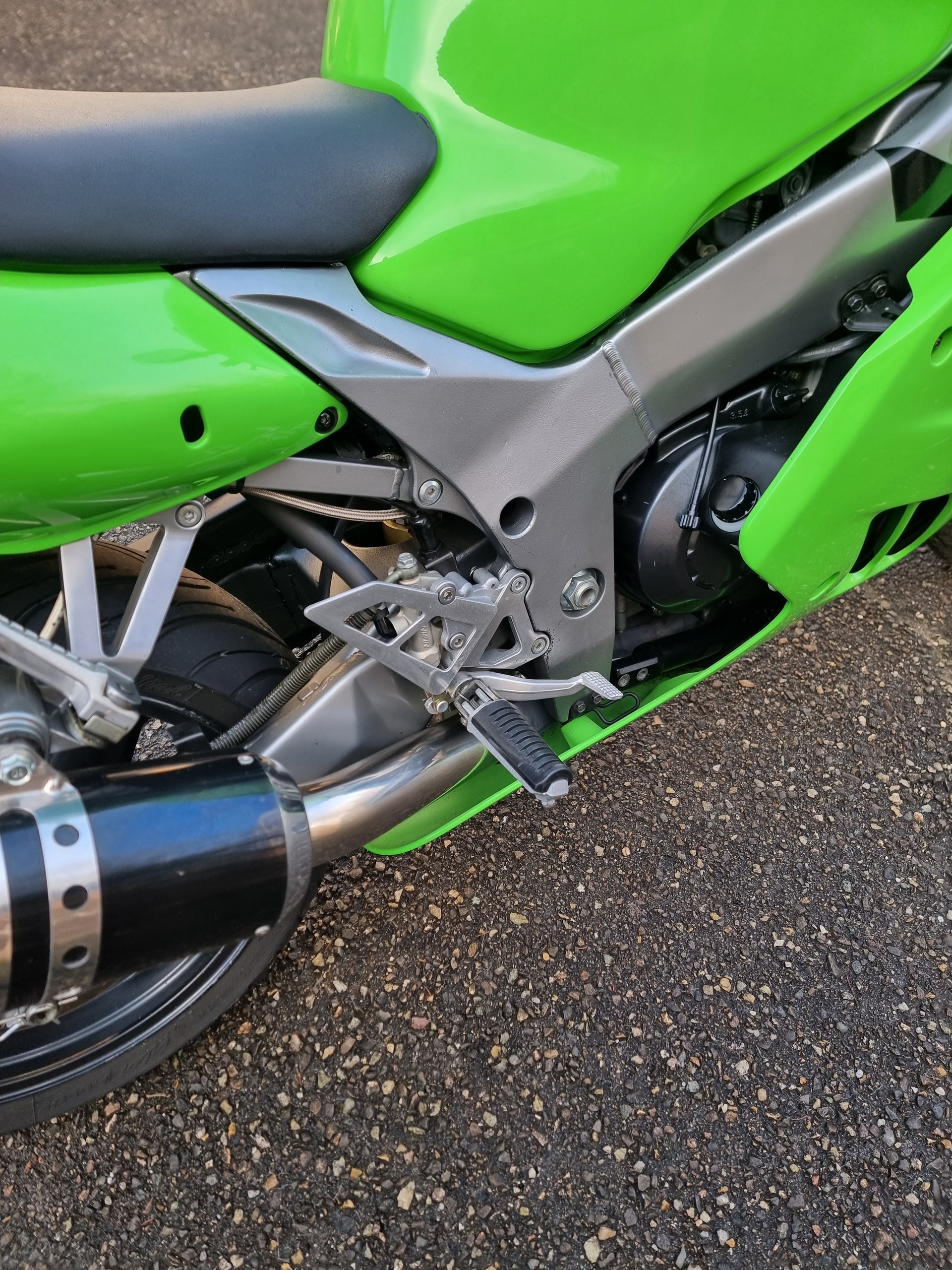 KAWASAKI Ninja ZX-9R-image-2