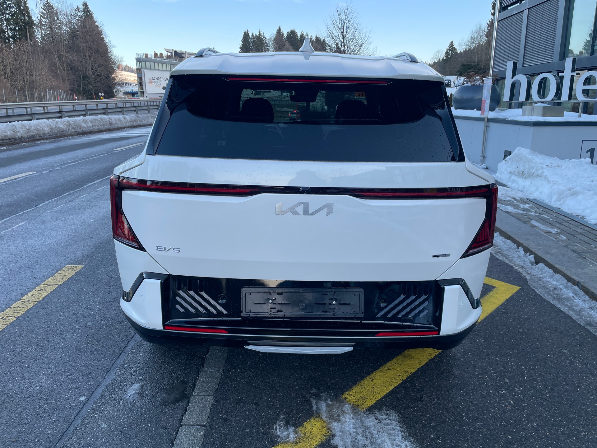 KIA EV5 GT-Line Launch Edition mit GT-Line Pack und Panorama Dach elektrisch-image-5
