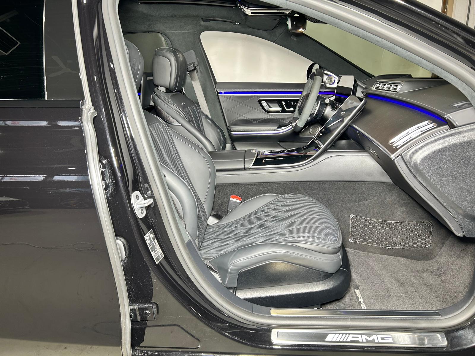 MERCEDES-BENZ S 63 V8 AMG E Performance 4matic+ lang-image-11