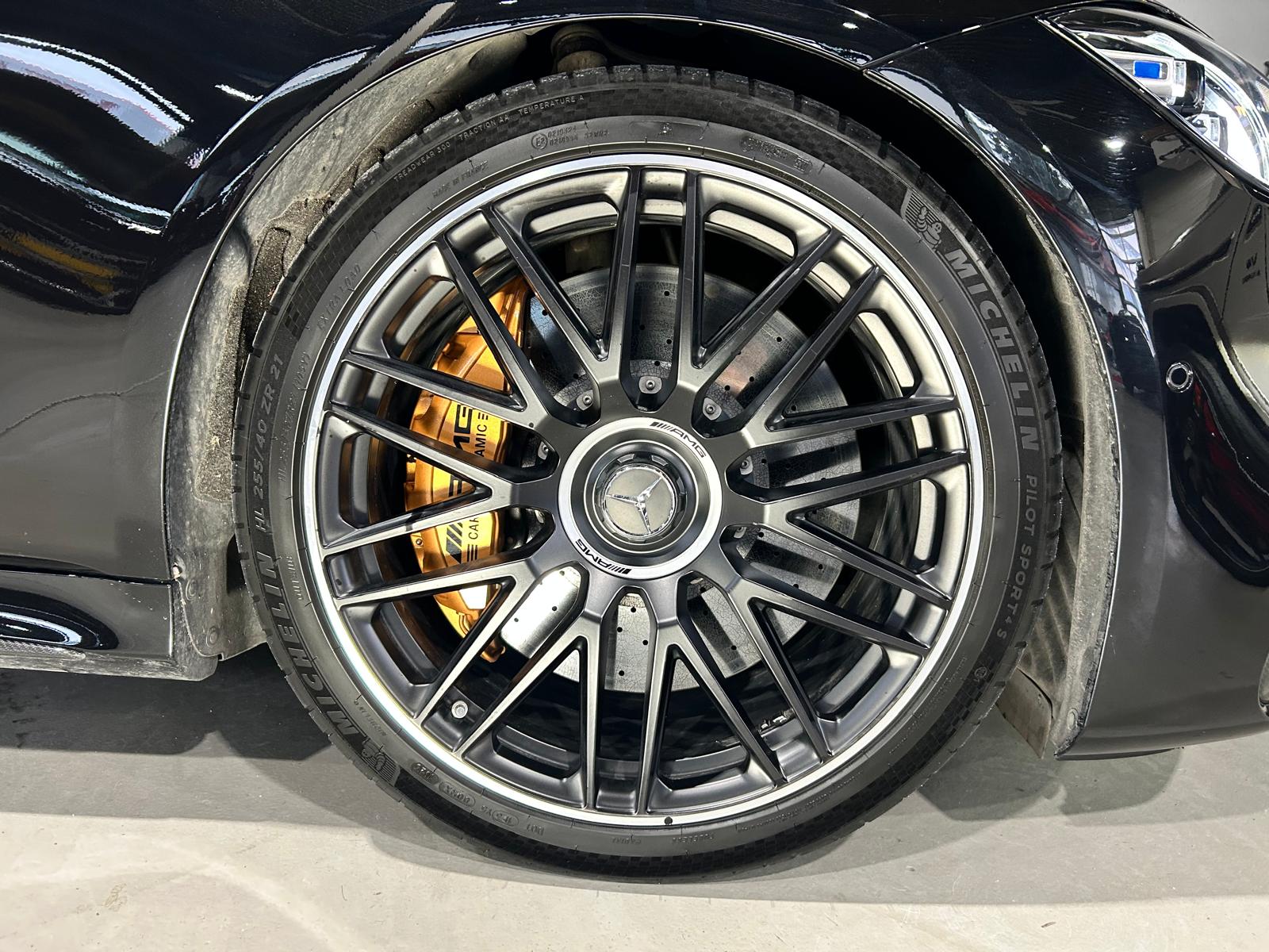 MERCEDES-BENZ S 63 V8 AMG E Performance 4matic+ lang-image-29