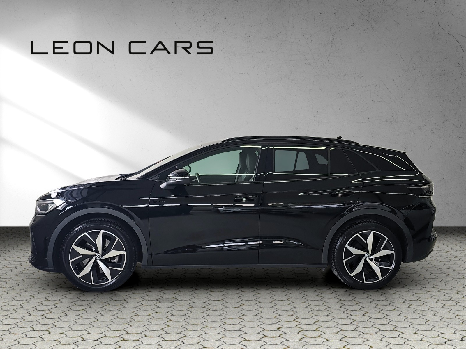 VW ID.4 GTX 77 kWh 4Motion mit AHK-showroom-element-2