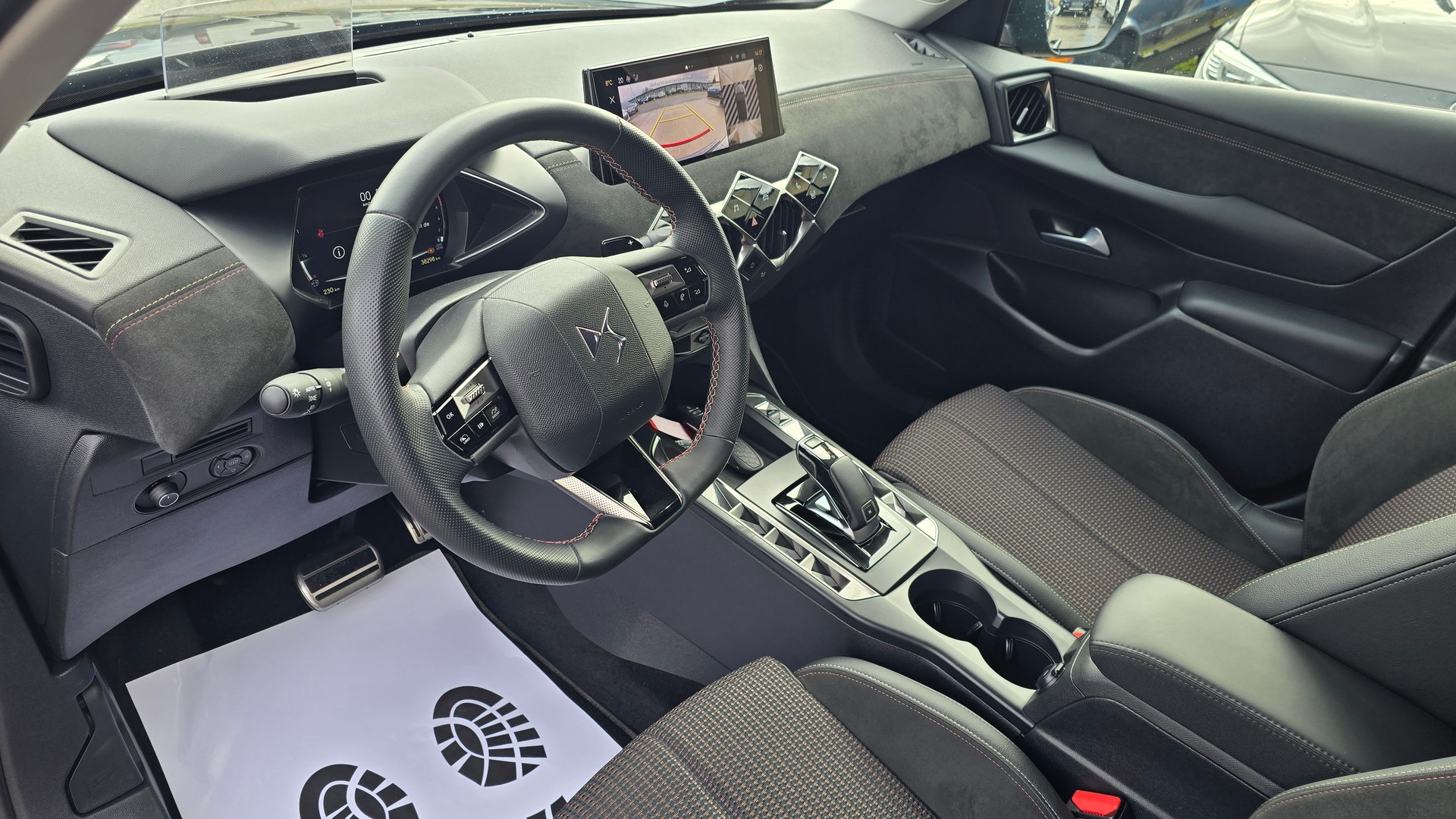 DS AUTOMOBILES DS 3 1.2 PureTech Ligne Noire EAT8-image-9