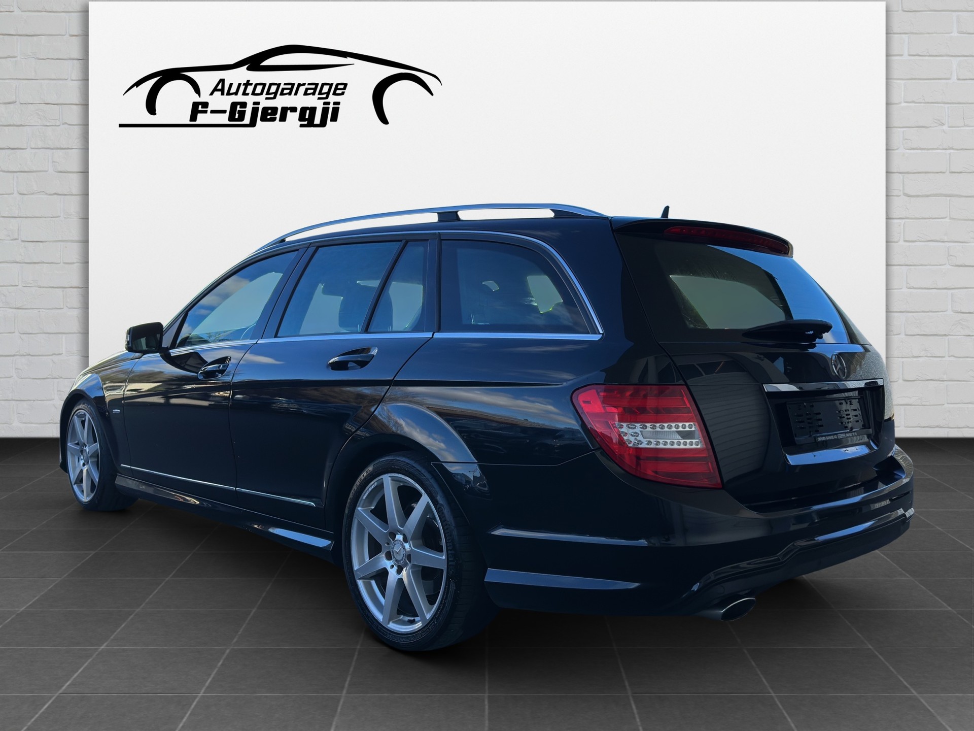 MERCEDES-BENZ C 250 CDI Avantgarde 4Matic 7G-Tronic AMG LINE-showroom-element-3
