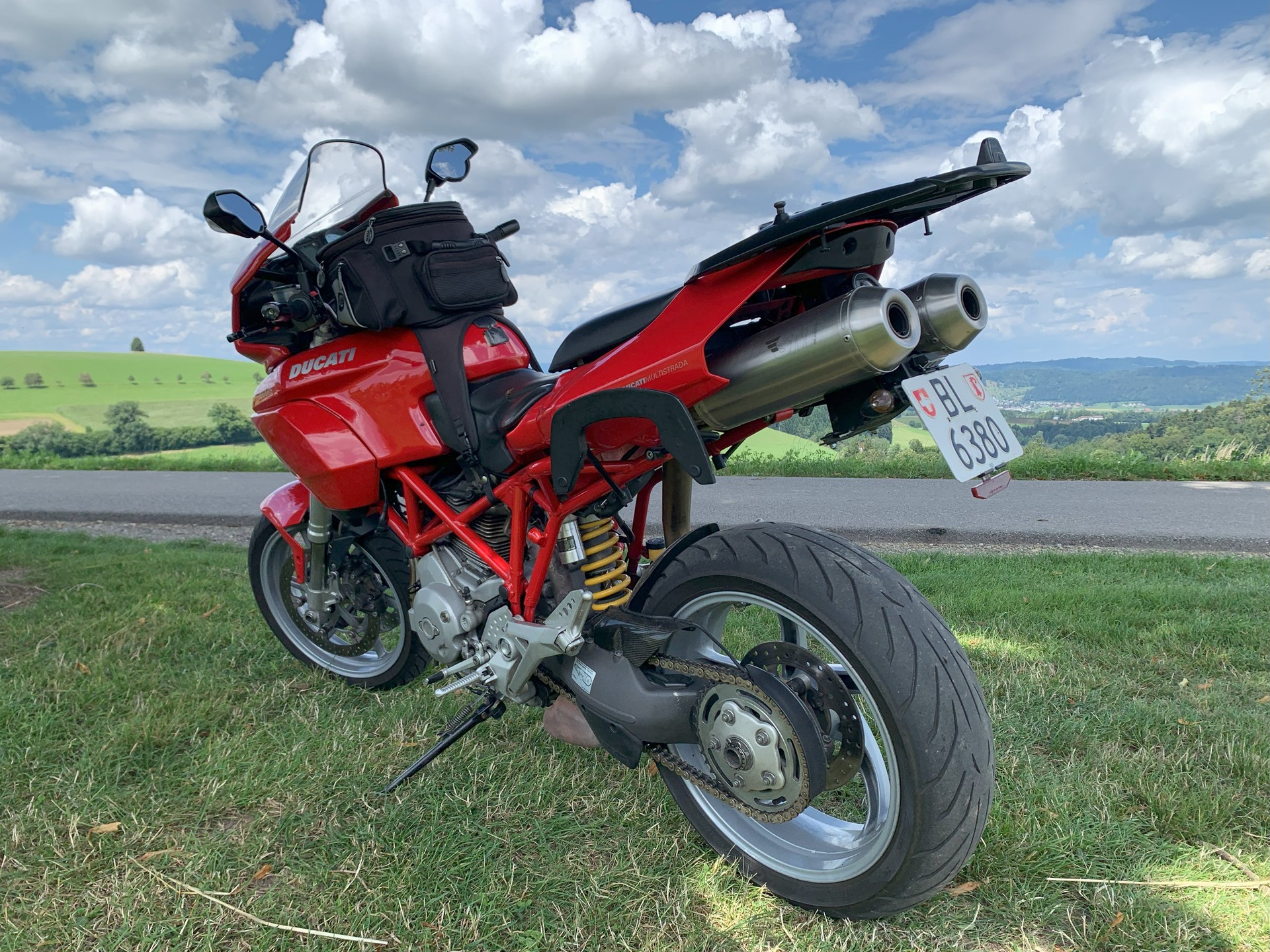 DUCATI Multistrada 1000 DS-image-2