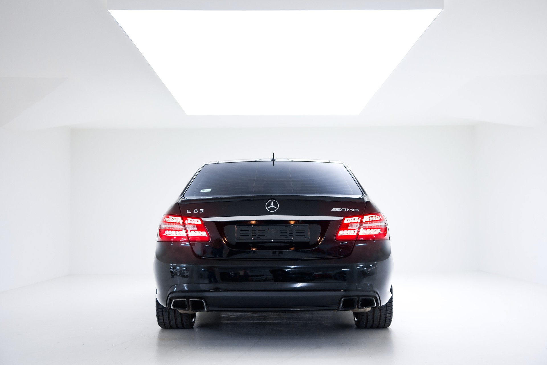 MERCEDES-BENZ E 63 AMG Speedshift MCT-image-8
