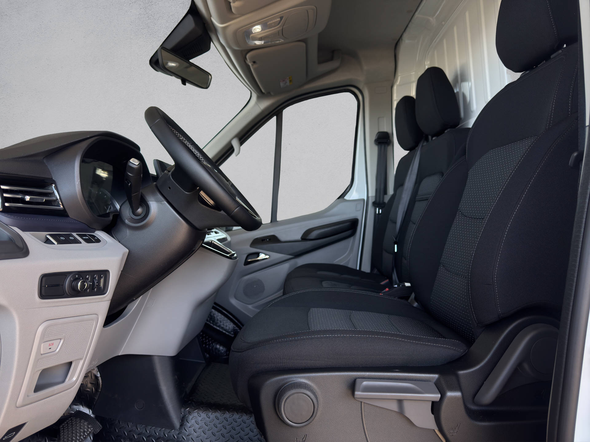 MAXUS eDeliver 9 Kaw. L3H2 88kWh-image-12