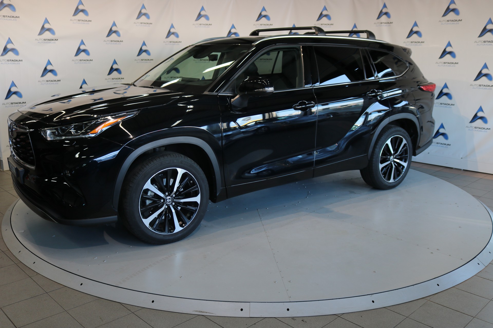 TOYOTA Highlander 2.5 HSD Premium e-CVT-image-12