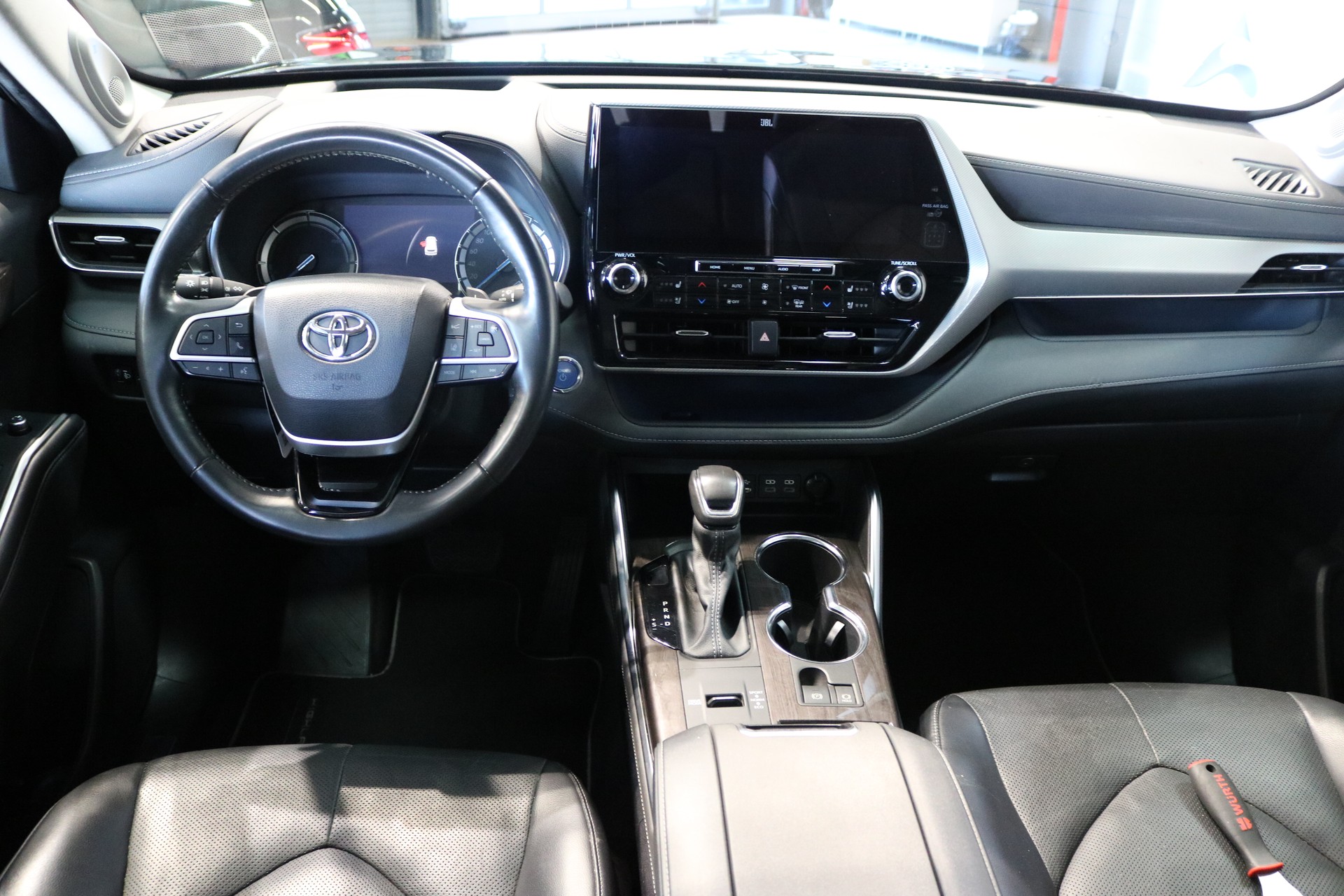 TOYOTA Highlander 2.5 HSD Premium e-CVT-image-38