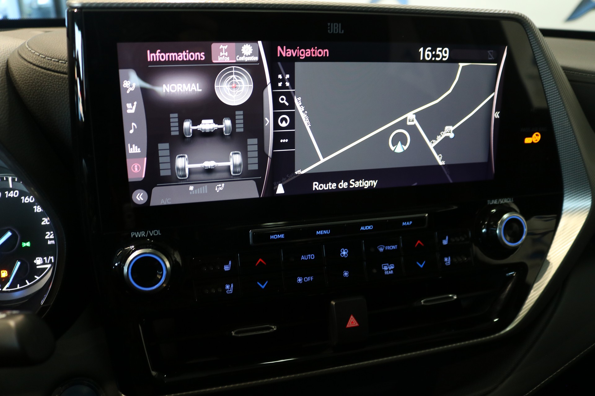 TOYOTA Highlander 2.5 HSD Premium e-CVT-image-55