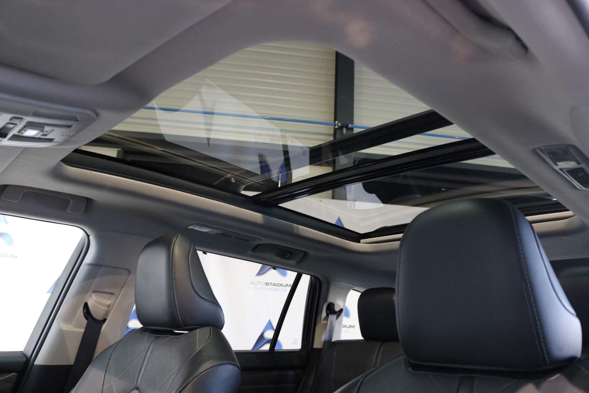 TOYOTA Highlander 2.5 HSD Premium e-CVT-image-49