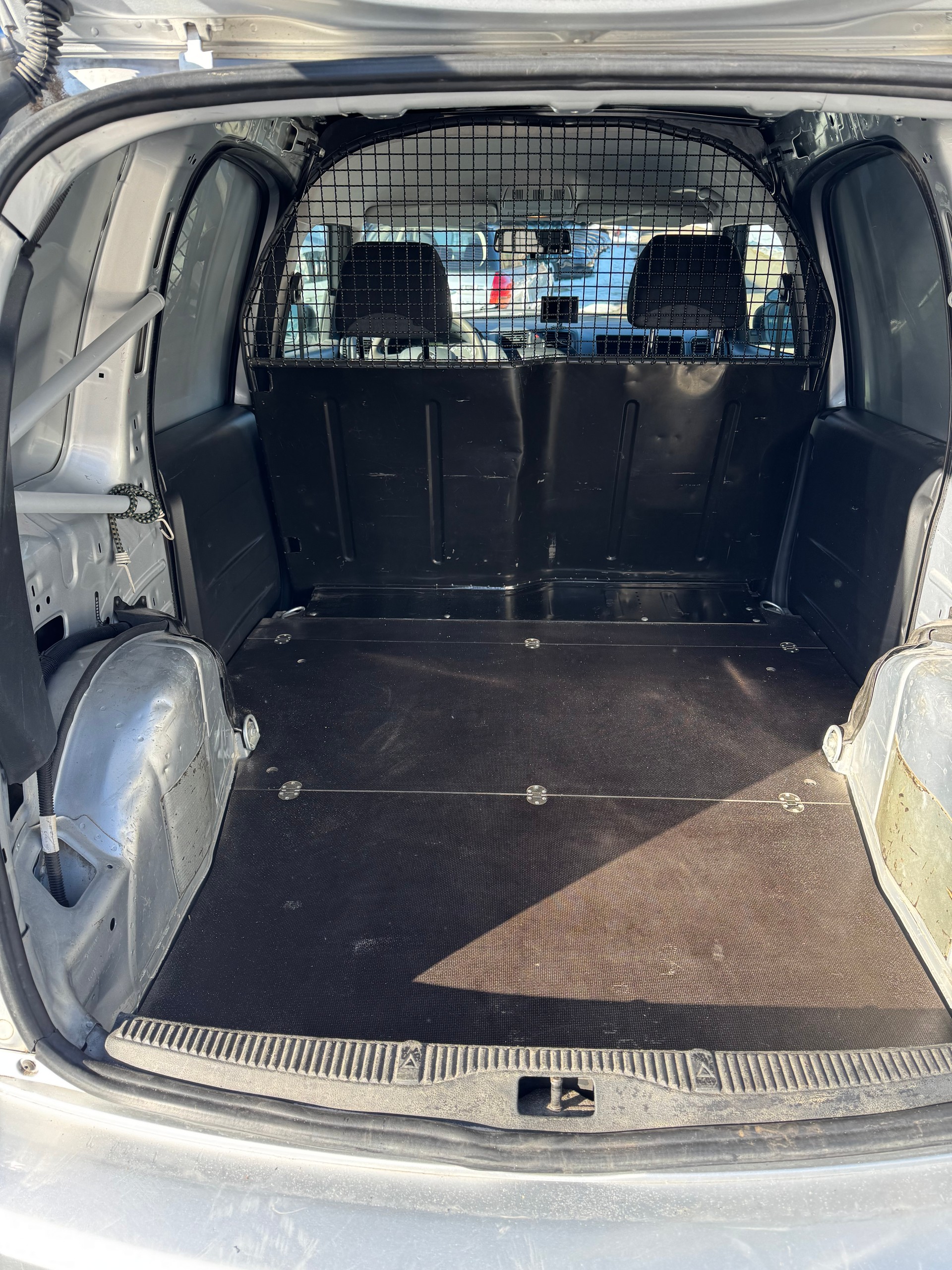 SKODA Praktik 1.2 TDI-image-9