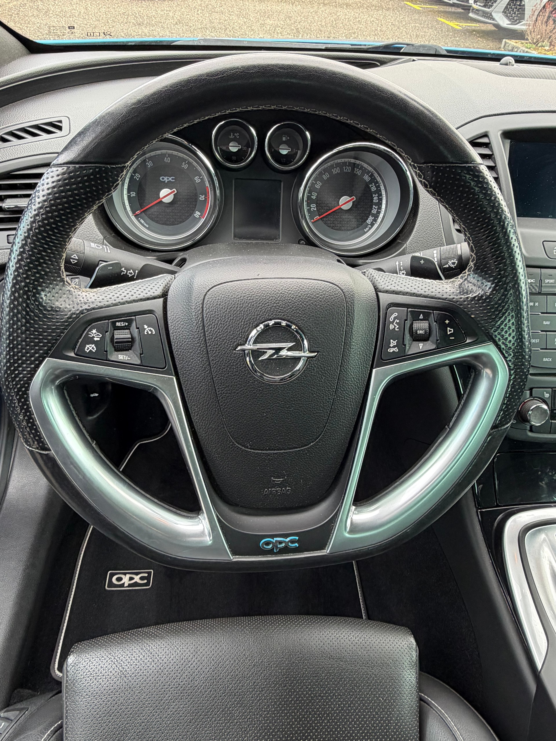 OPEL Insignia 2.8 Turbo OPC 4WD Automatic-image-13