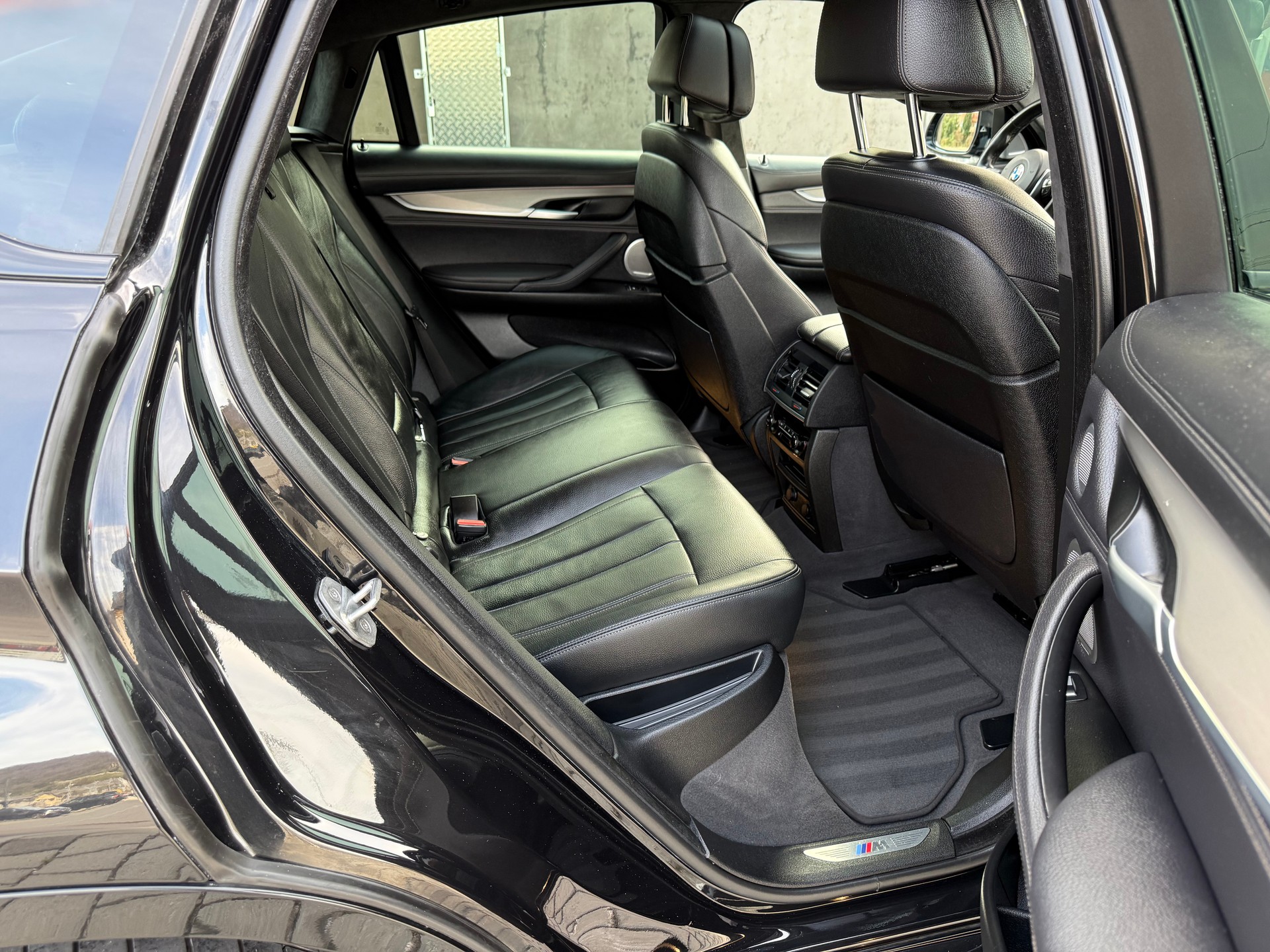 BMW X6 xDrive 40d M Sport Steptronic-image-13