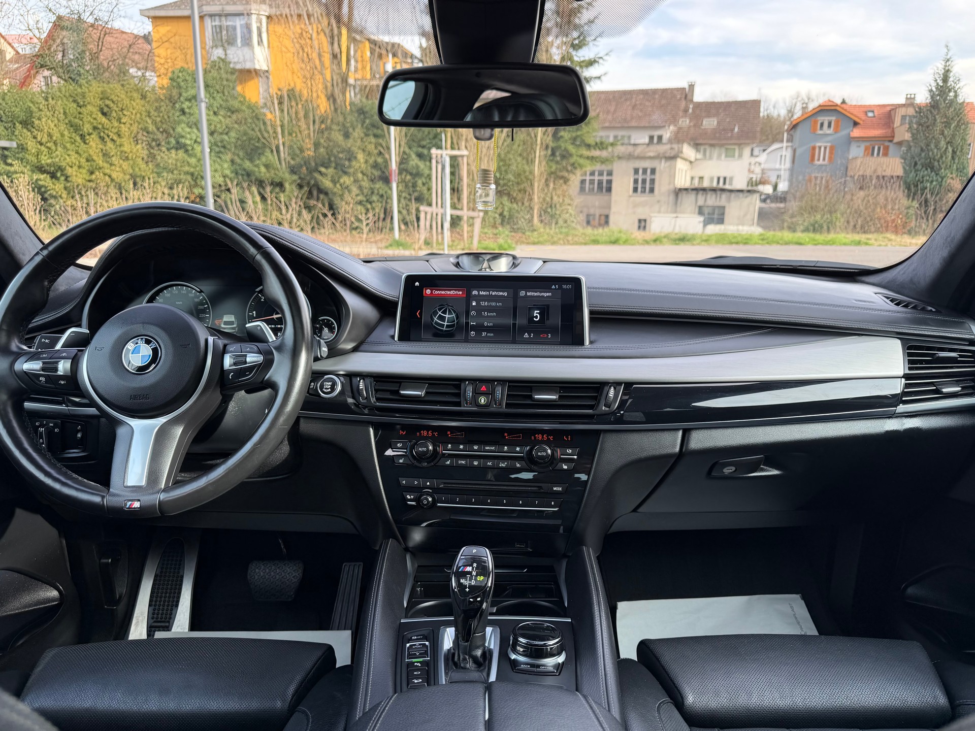BMW X6 xDrive 40d M Sport Steptronic-image-6