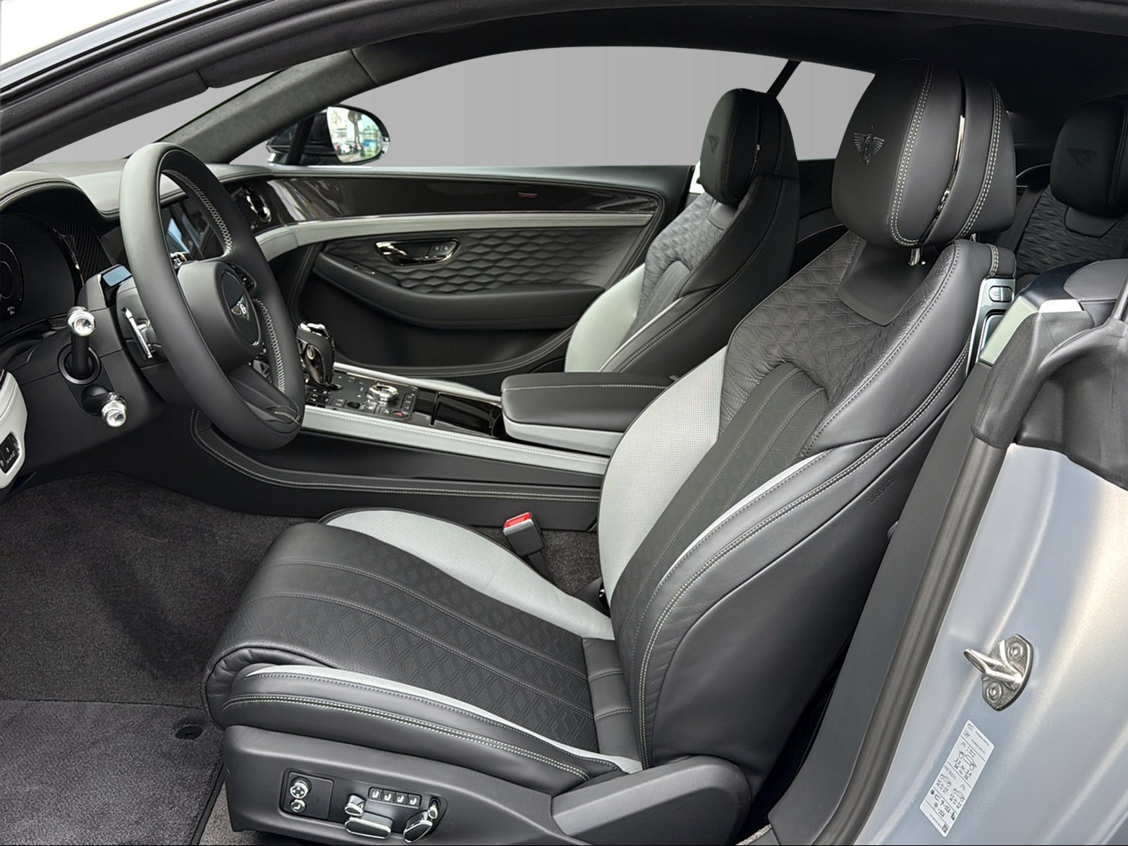 BENTLEY Continental GT S 4.0 V8 PHEV-image-4