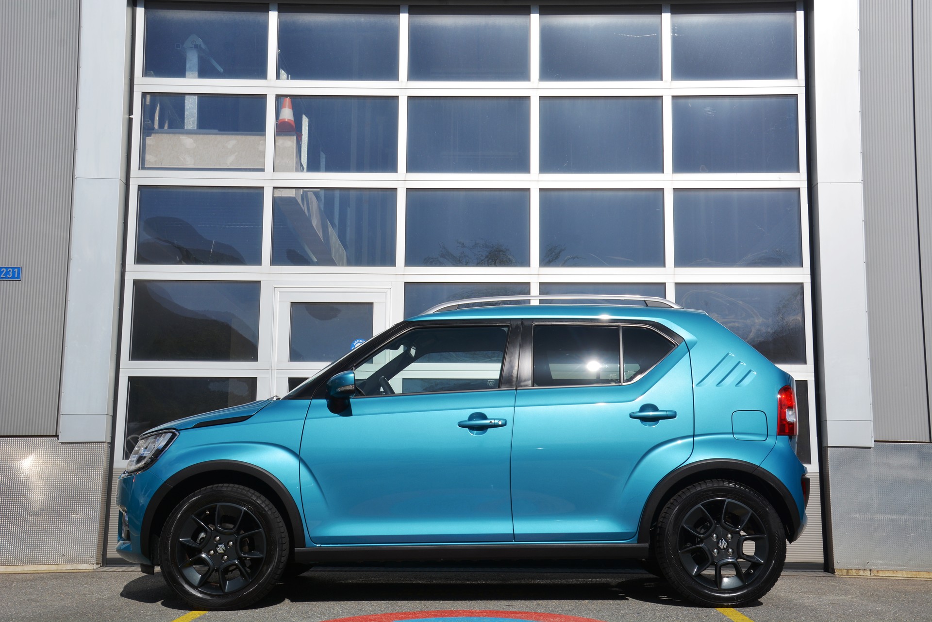 SUZUKI Ignis 1.2i Compact Top 4x4-image-3