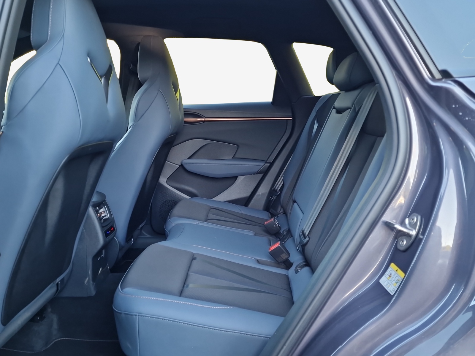 SEAT Terramar 1.5 eHybrid DSG VZ-image-12