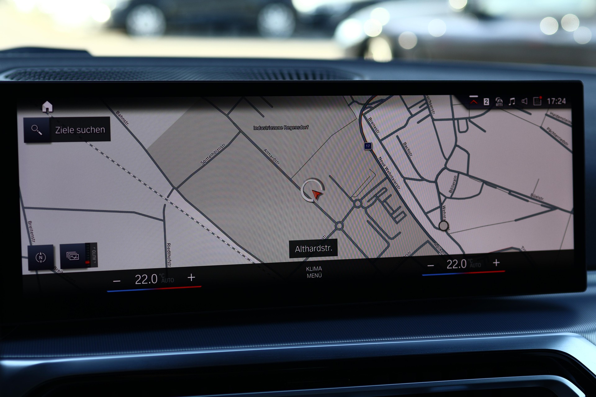 BMW 320d xDrive Touring M Sport-image-24