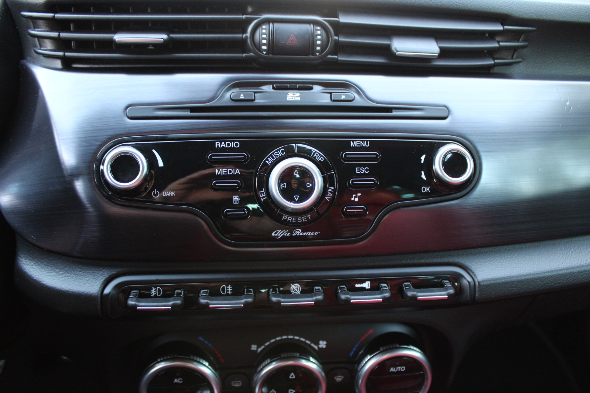 ALFA ROMEO Giulietta 1.4 MultiAir Progression-image-11