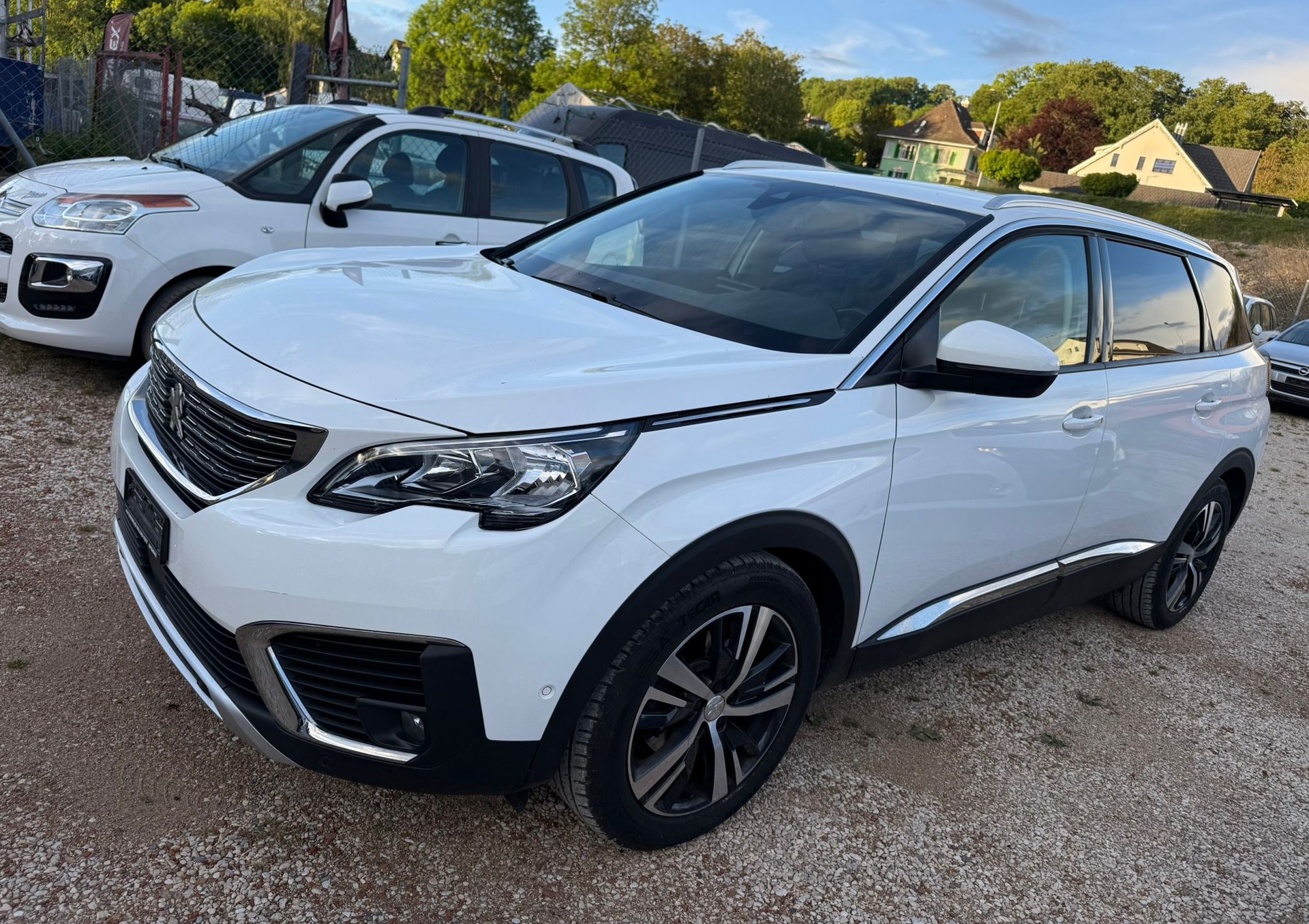 PEUGEOT 5008 1.6 BlueHDi Business Line ETA