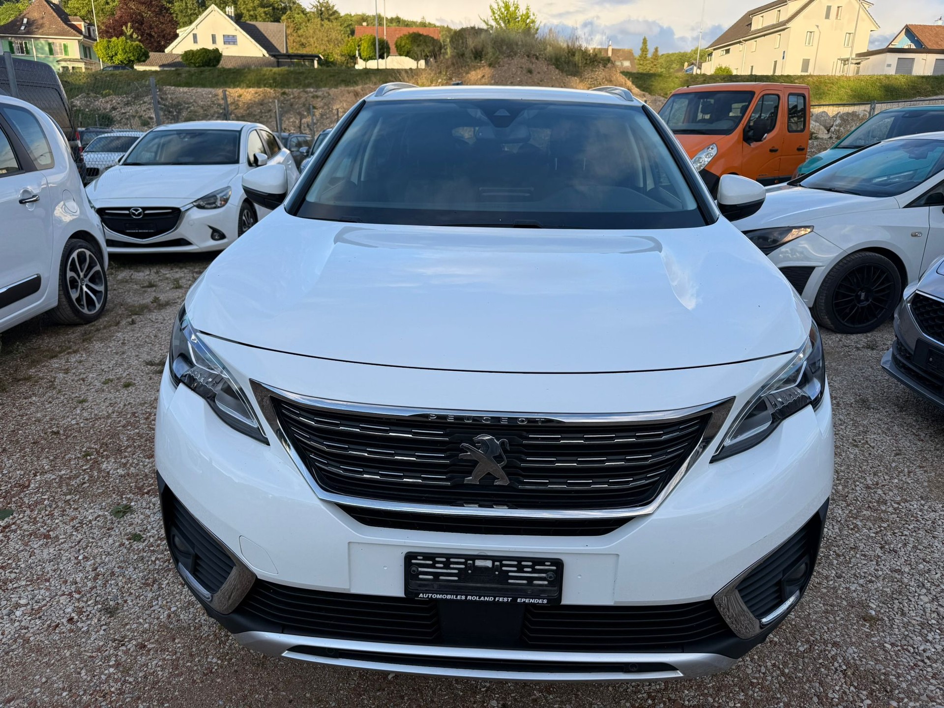 PEUGEOT 5008 1.6 BlueHDi Business Line ETA-image-5