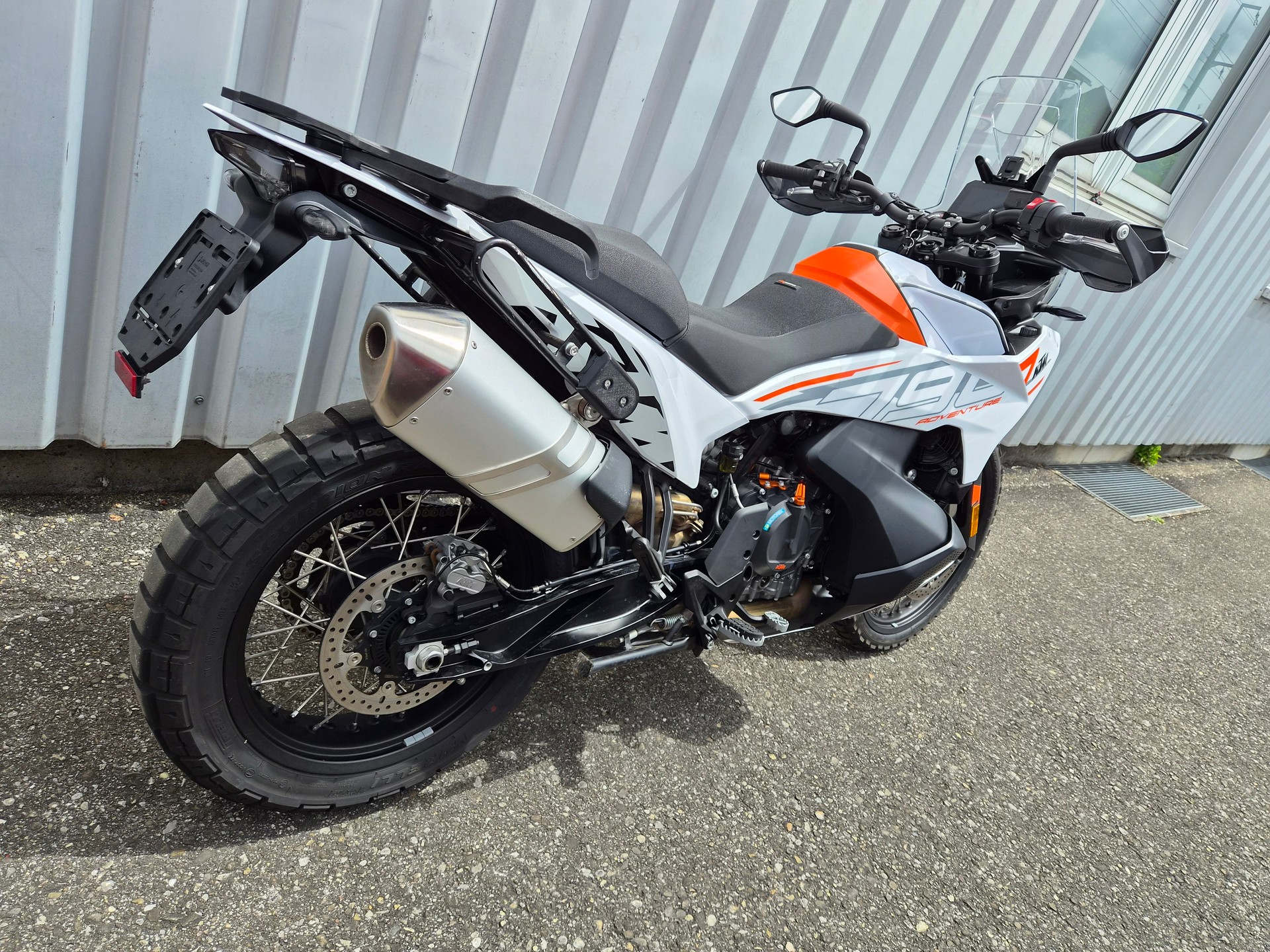 KTM 790 Adventure-showroom-element-3