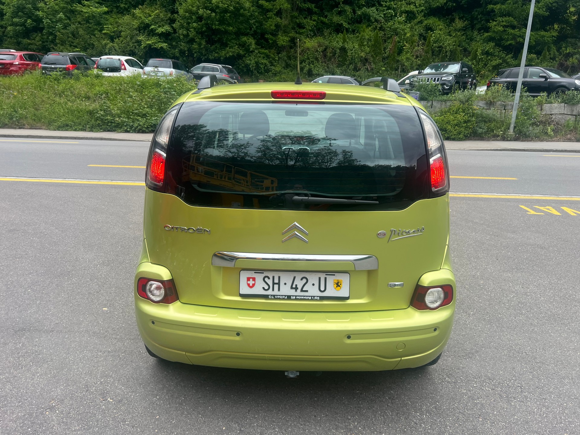 CITROEN C3 Picasso 1.6 HDi Exclusive EGS6-image-5