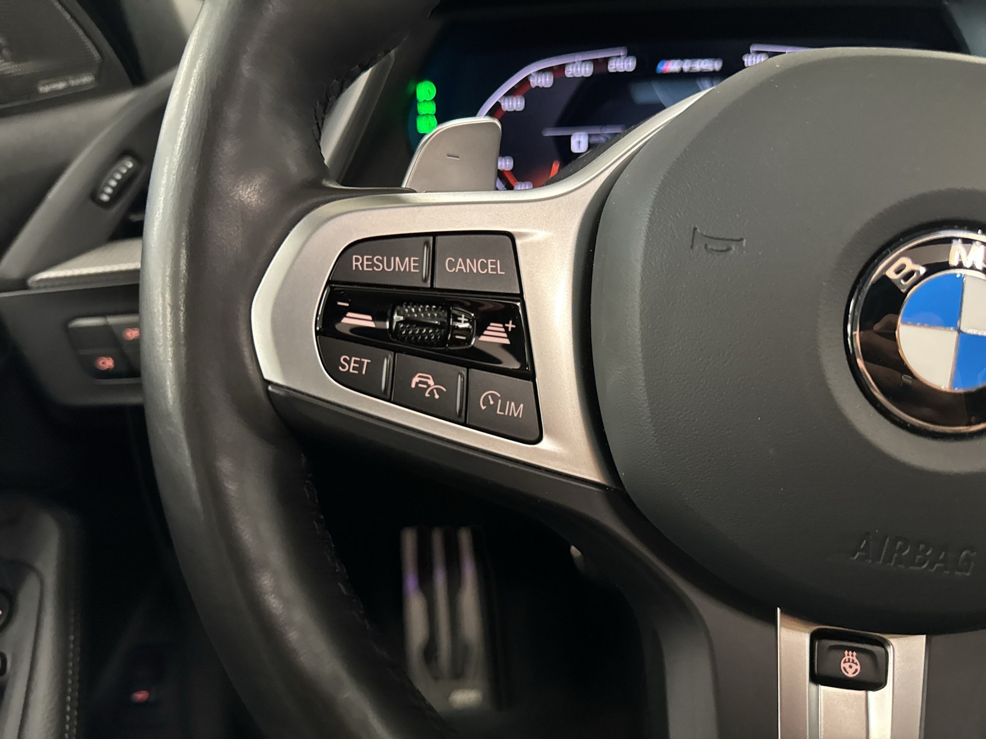 BMW M135i xDrive M Sport Pro Steptronic-image-14