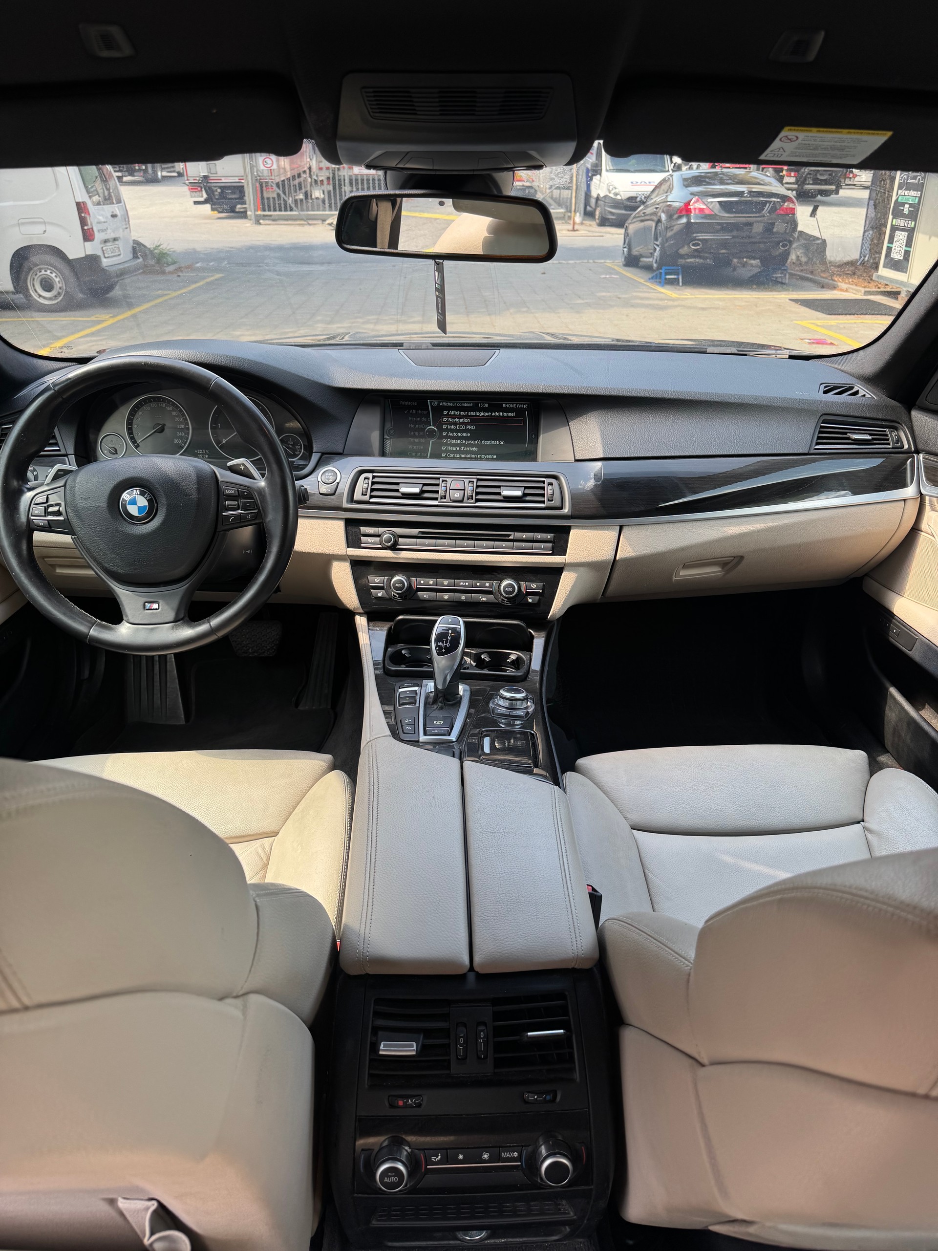 BMW 525d xDrive Touring Steptronic-image-5