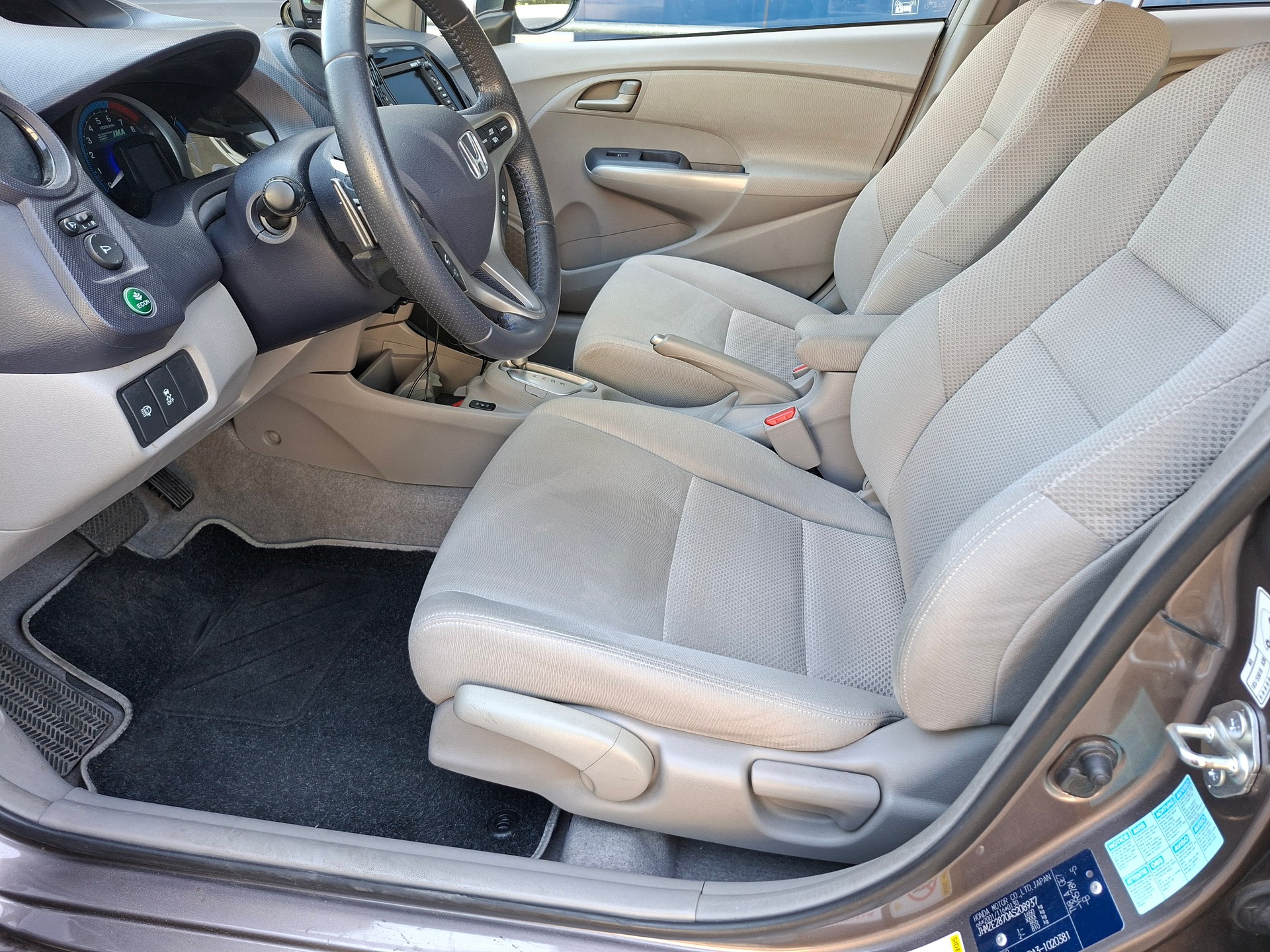 HONDA Insight 1.3i Hybrid Elegance CVT-image-6