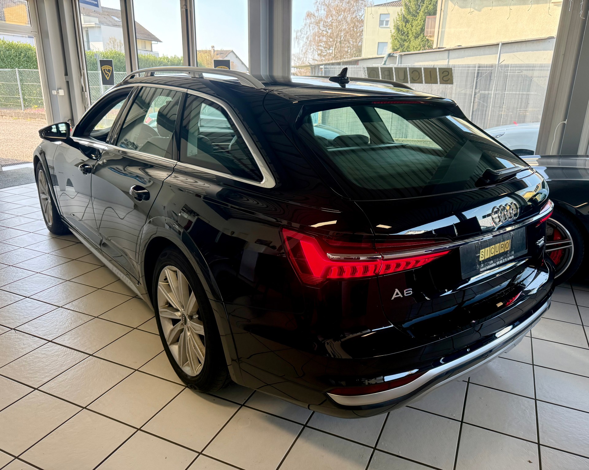 AUDI A6 allroad 55 TDI quattro tiptronic-image-7
