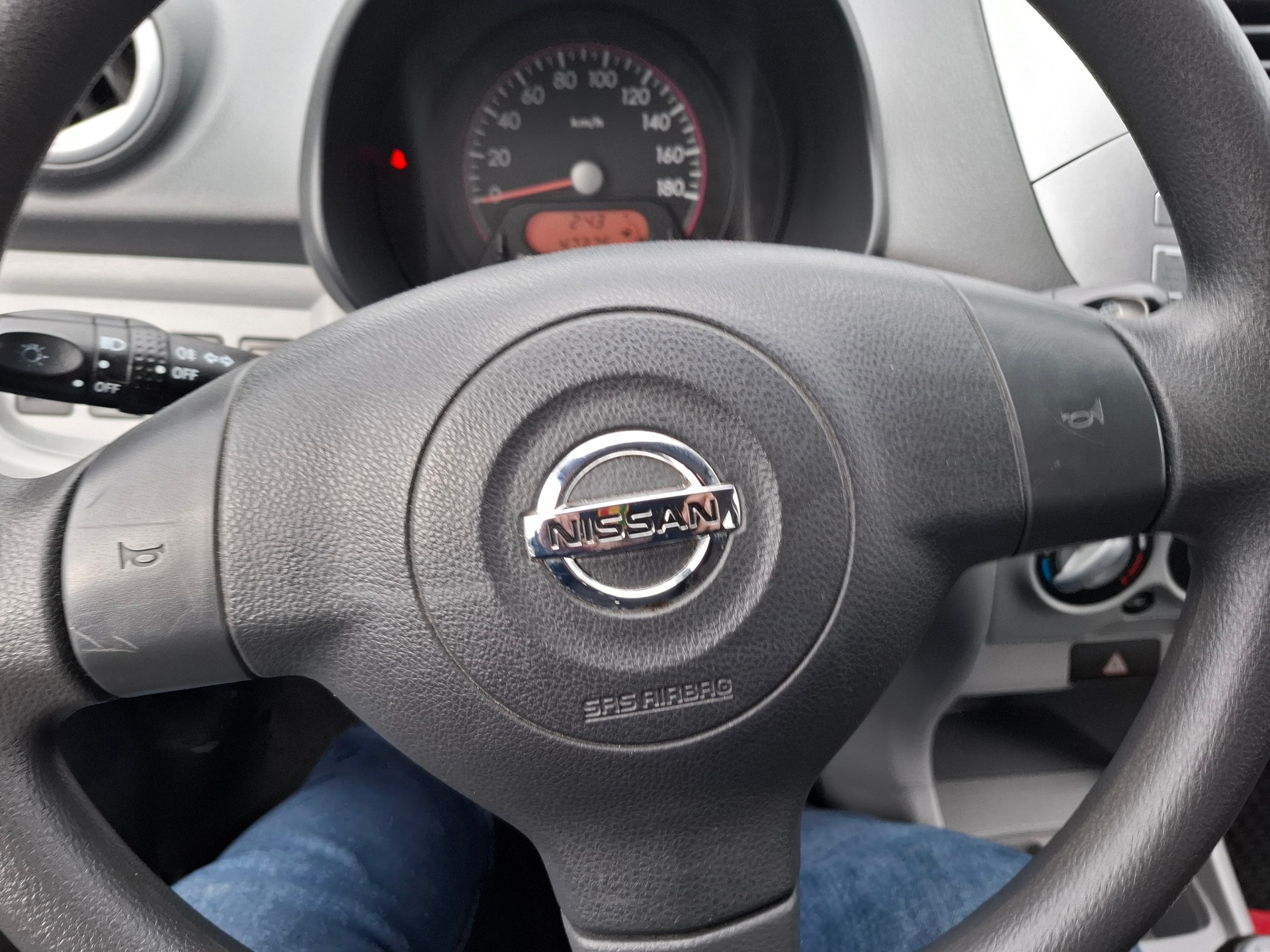NISSAN Pixo 1.0 acenta-image-11