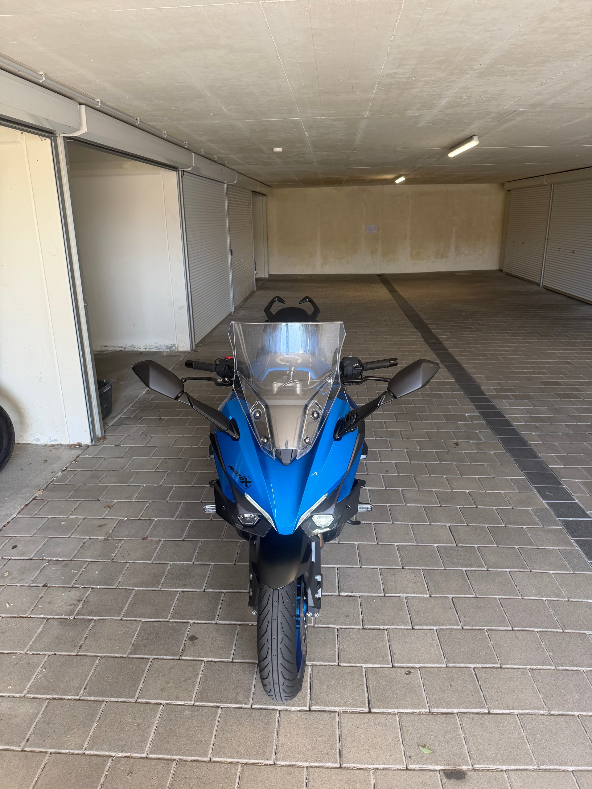 SUZUKI GSX-S 1000 GT Travel-image-1
