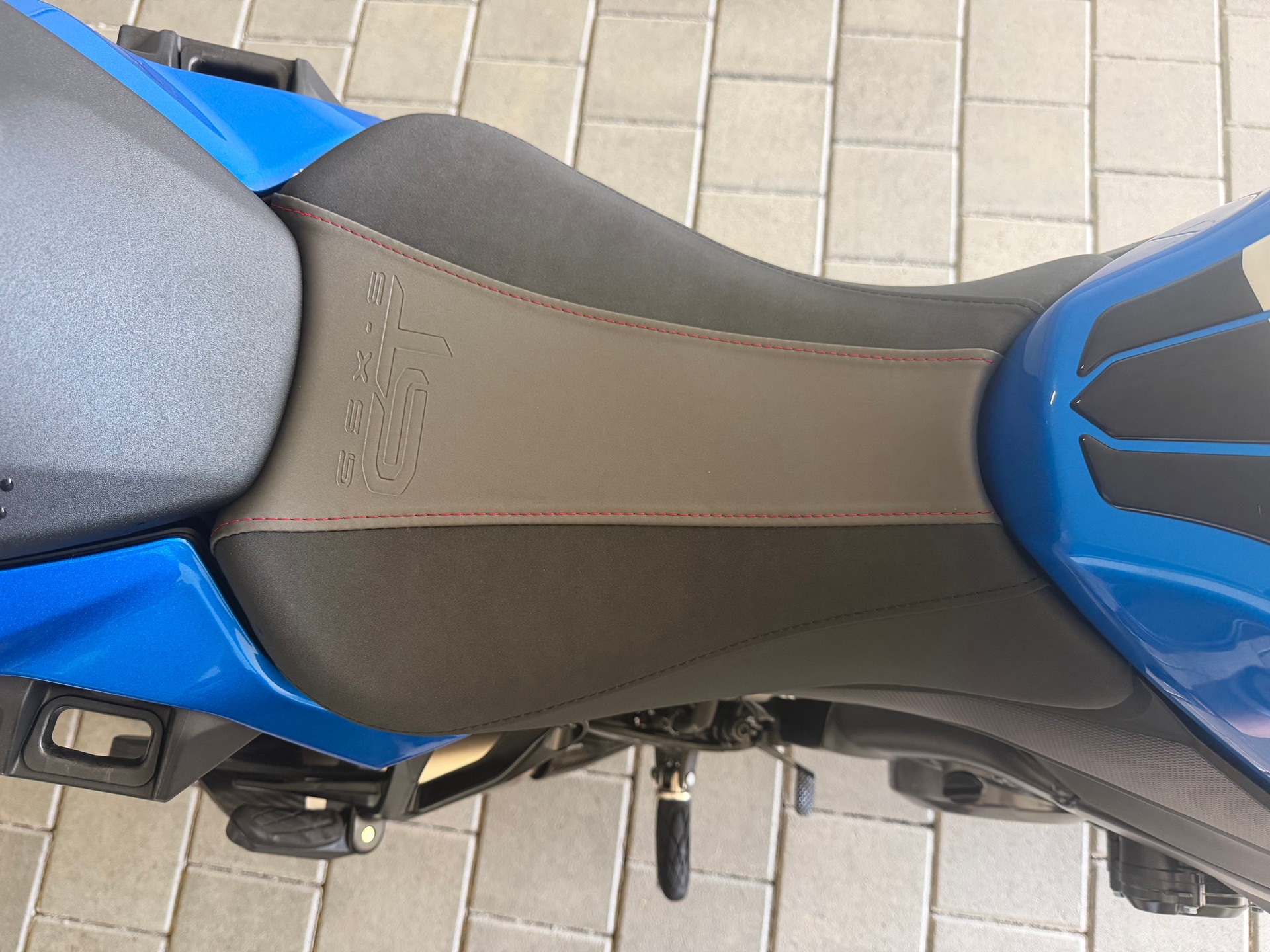 SUZUKI GSX-S 1000 GT Travel-image-14