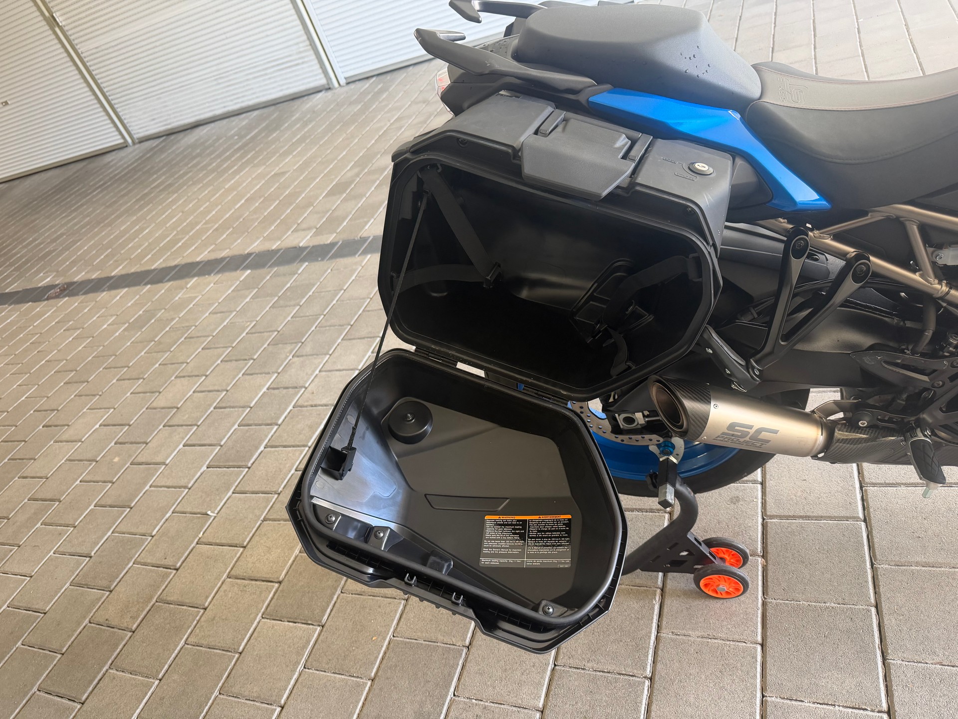 SUZUKI GSX-S 1000 GT Travel-image-9