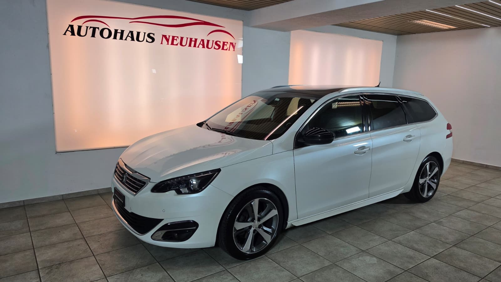 PEUGEOT 308 SW 1.2 THP Business Automatic, FRISCH AB MFK UND FRISCH AB SERVICE
