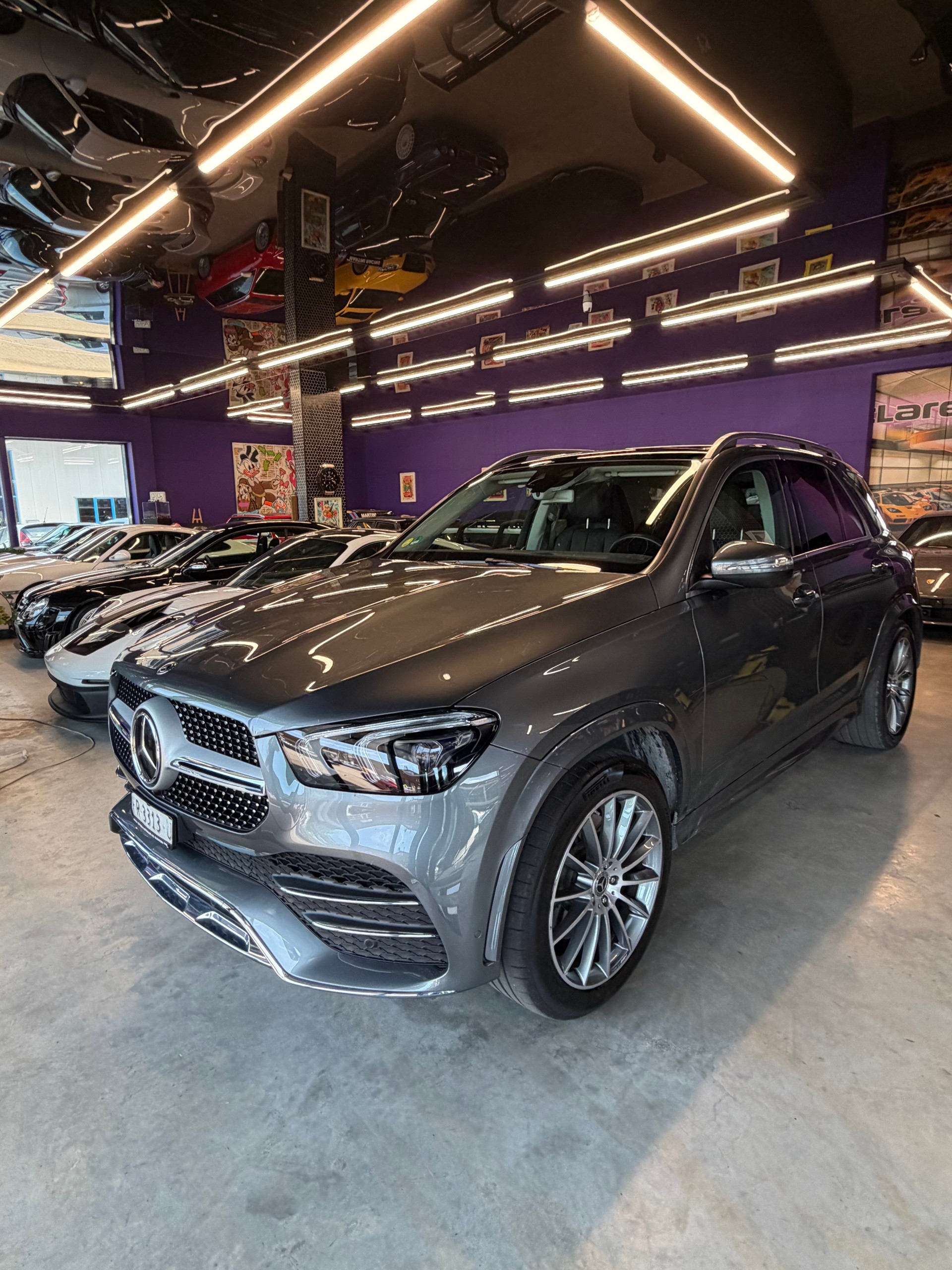 MERCEDES-BENZ GLE 400 d 4Matic AMG Line 9G-Tronic-showroom-element-2