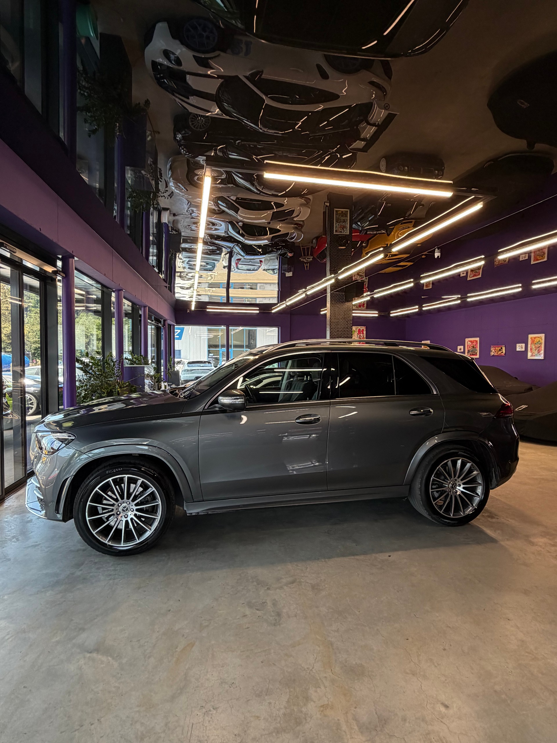 MERCEDES-BENZ GLE 400 d 4Matic AMG Line 9G-Tronic-showroom-element-1