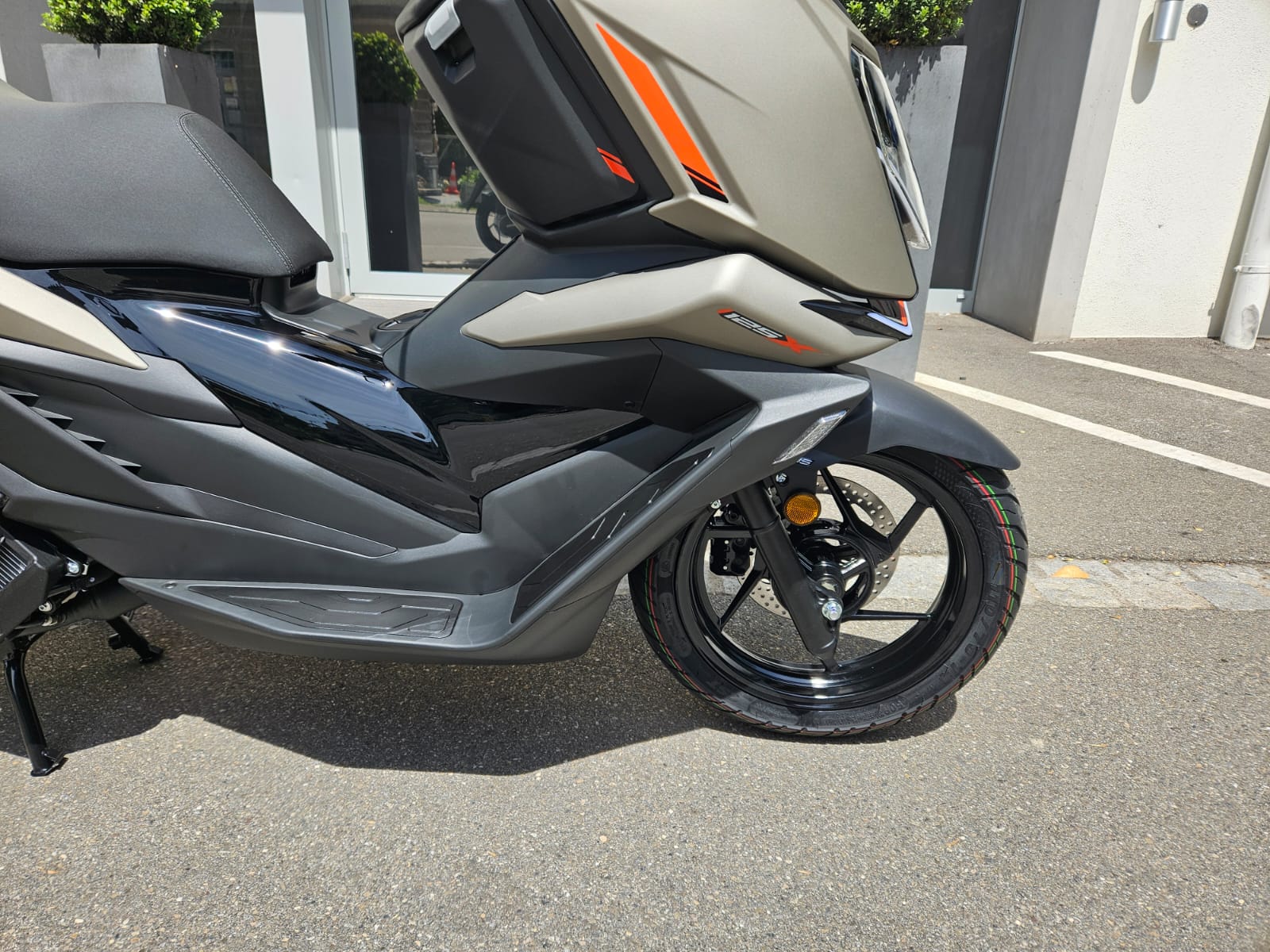 ZONTES 125 X-image-11